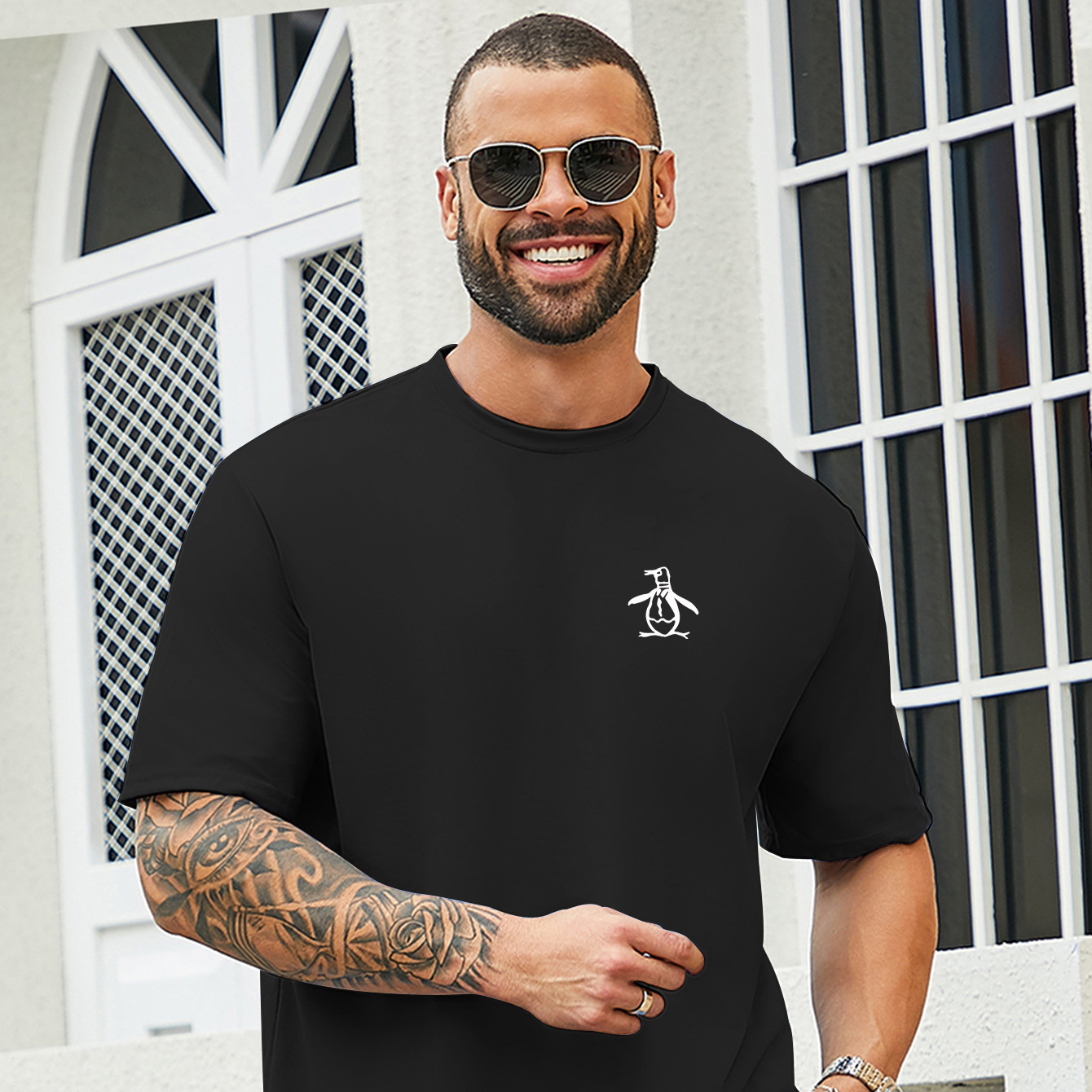 Cute Penguin Iogo Graphic Print, Men's Round Neck Short Sleeve T-shirt, Casual Comfy Lightweight Top For Summer
Cute Penguin Iogo Graphic Print, Men's Round Neck Short Sleeve T-shirt, Casual Comfy Lightweight Top For Summer
