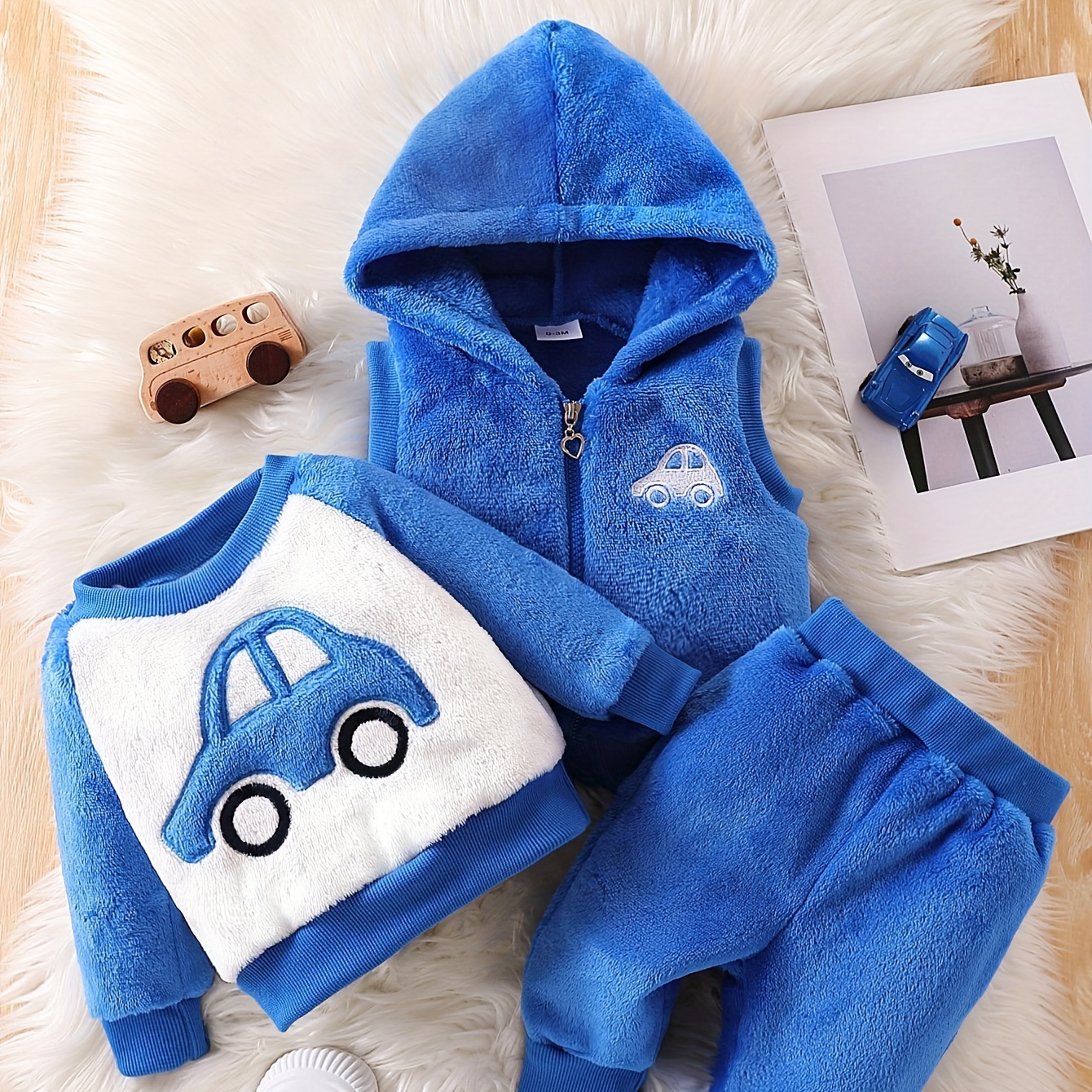 3pcs ' Embroidery Fall/ Co-ords, Hooded & Raglan Sleeve Sweatshirt & Pants, Toddler & Infant Boy's Clothing Set, Cloth
3pcs ' Embroidery Fall/ Co-ords, Hooded & Raglan Sleeve Sweatshirt & Pants, Toddler & Infant Boy's Clothing Set, Cloth
