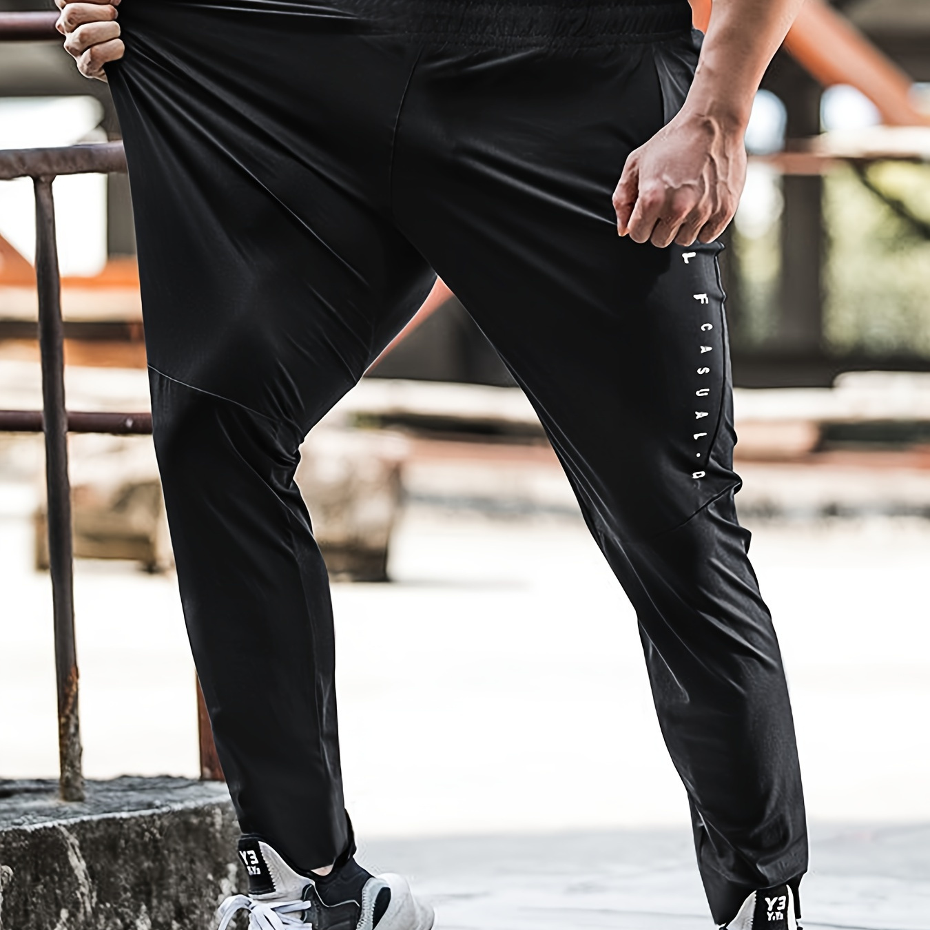 Solid Letter Print Men's Casual Long Sweatpants With Pockets, Sports Trousers For Spring Fall Summer Outdoor Sports
Solid Letter Print Men's Casual Long Sweatpants With Pockets, Sports Trousers For Spring Fall Summer Outdoor Sports
