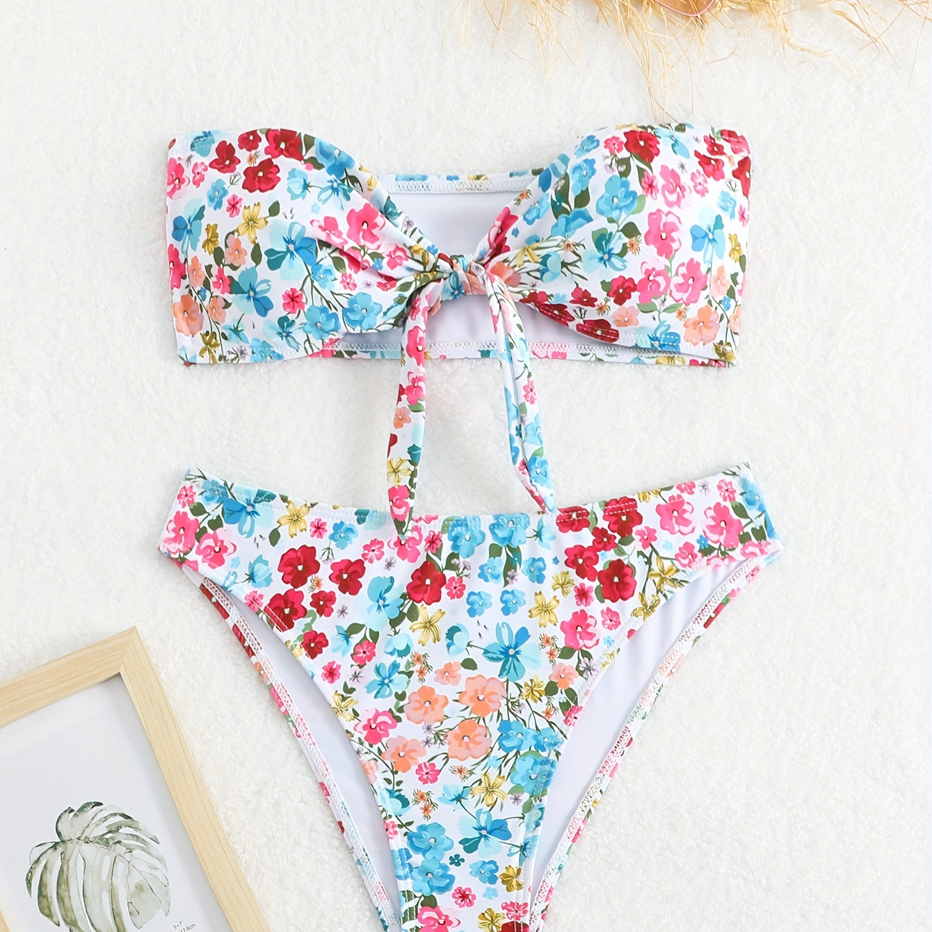 Floral Print Bandeau Bikini Sets, Knot Front Strapless Tube Top High Cut Beachwear 2 Pieces Swimsuit, Women's Swimwear & Clothing
Floral Print Bandeau Bikini Sets, Knot Front Strapless Tube Top High Cut Beachwear 2 Pieces Swimsuit, Women's Swimwear & Clothing