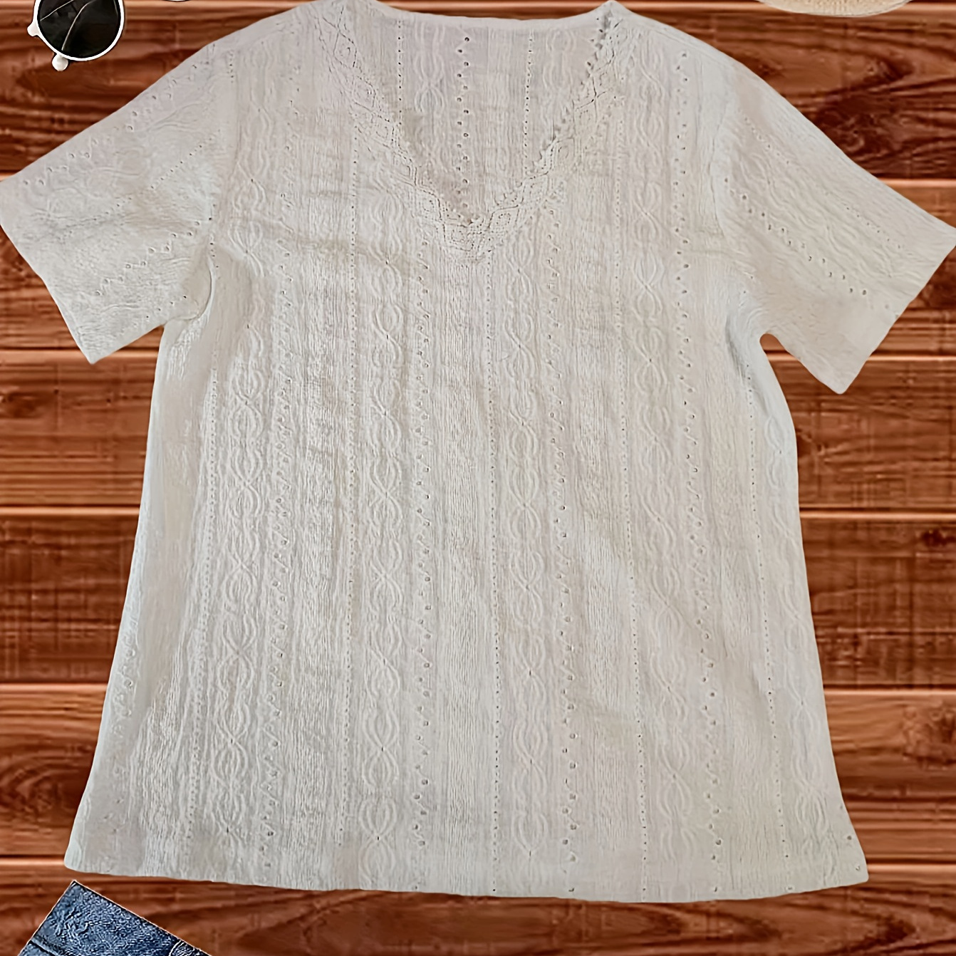Eyelet Embroidered V Neck T-shirt, Elegant Short Sleeve Top For Spring & Summer, Women's Clothing
Eyelet Embroidered V Neck T-shirt, Elegant Short Sleeve Top For Spring & Summer, Women's Clothing