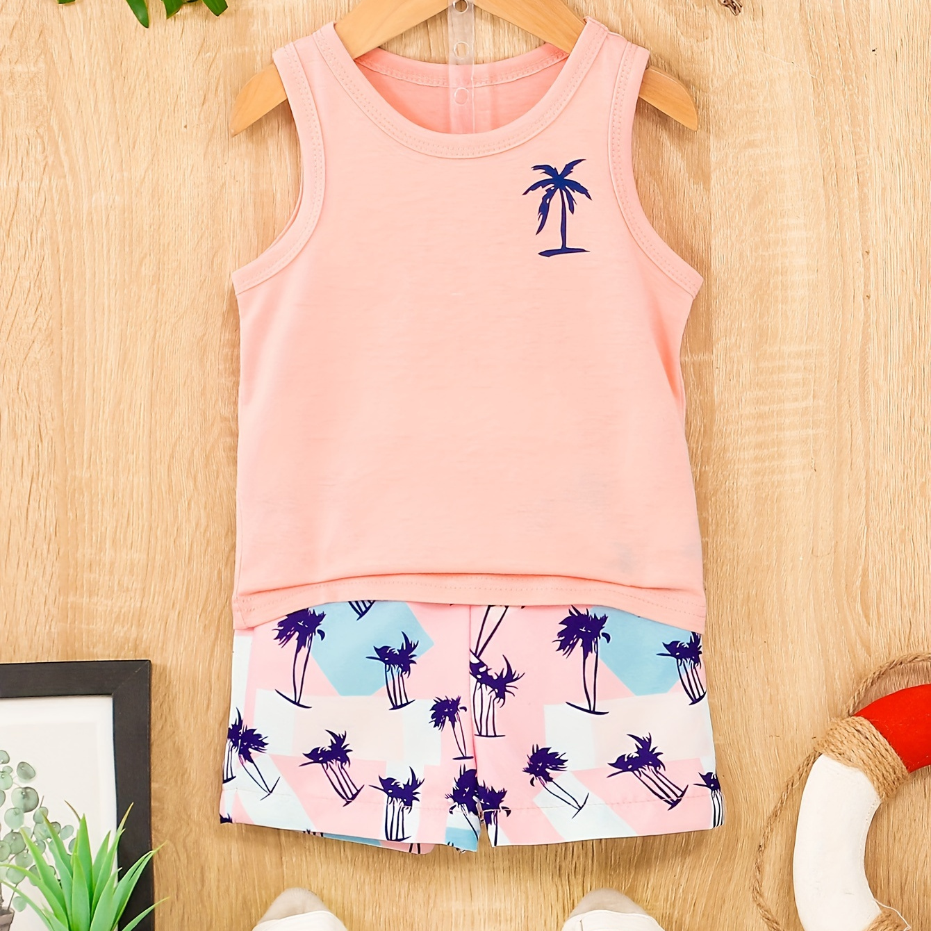 2pcs Infant & Toddler's Coconut Tree Print Summer Outfit, Tank Top & Casual Color Clash Shorts, Baby Boy's Clothes
2pcs Infant & Toddler's Coconut Tree Print Summer Outfit, Tank Top & Casual Color Clash Shorts, Baby Boy's Clothes