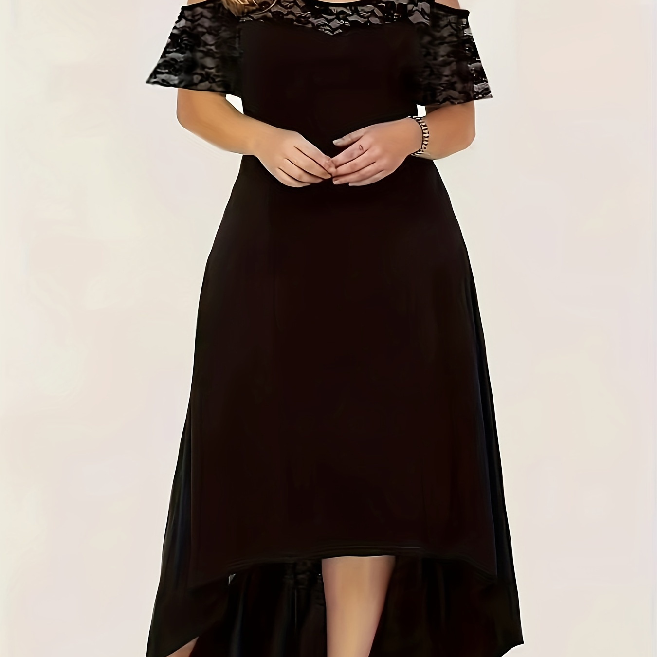 Plus Size Lace Stitching Dress, Casual Cold Shoulder Short Sleeve Crew Neck Dress, Women's Plus Size clothing
Plus Size Lace Stitching Dress, Casual Cold Shoulder Short Sleeve Crew Neck Dress, Women's Plus Size clothing