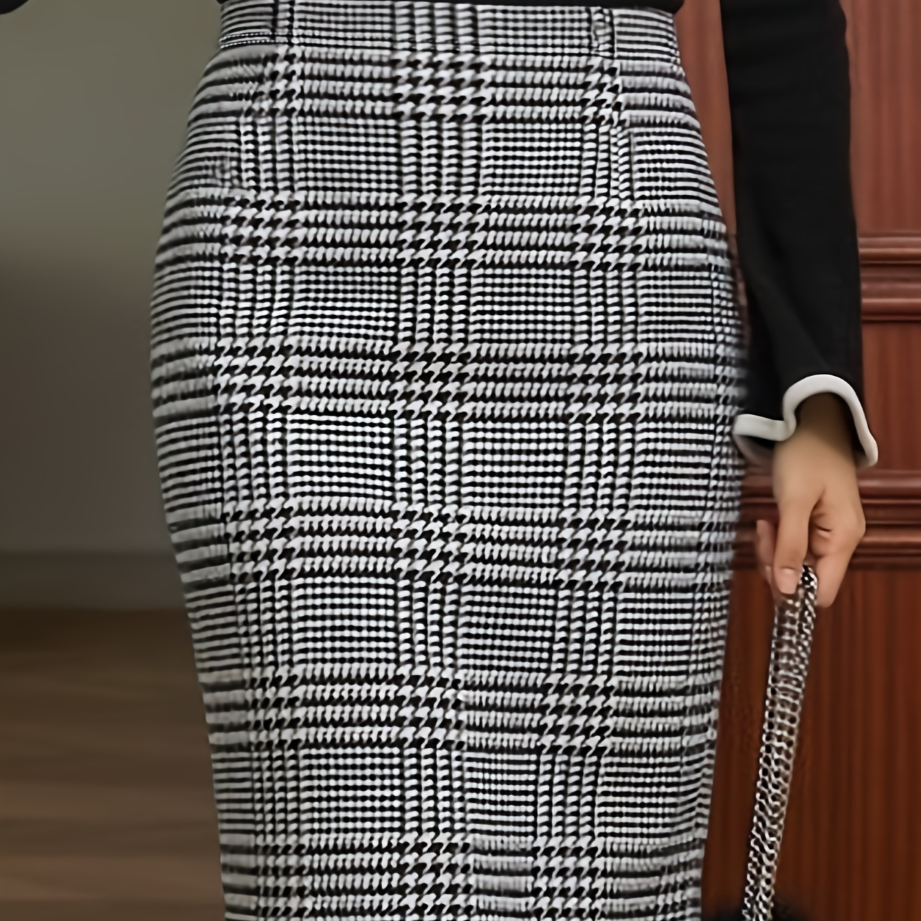 Women's Elegant Bodycon Skirt, Summer Knit Fabric, Polyester 95% Elastane 5%, Stretch, Fashionable Workwear, Plus Size
Women's Elegant Bodycon Skirt, Summer Knit Fabric, Polyester 95% Elastane 5%, Stretch, Fashionable Workwear, Plus Size
