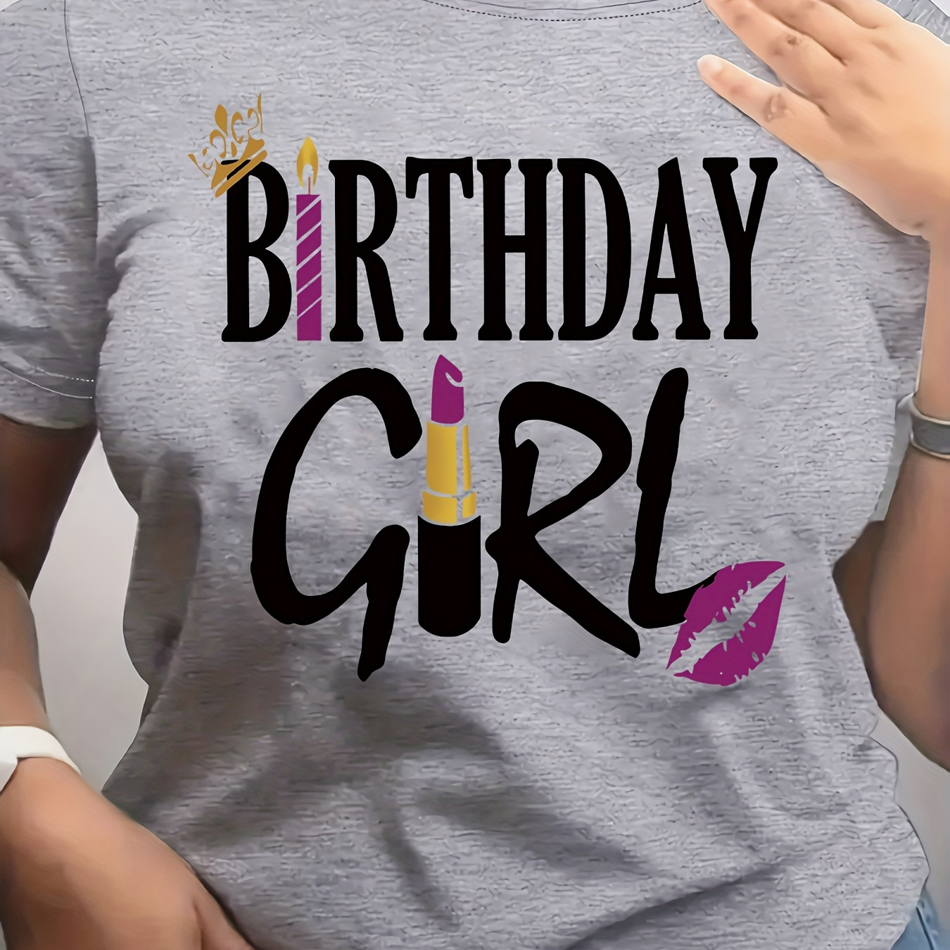 Plus Size Birthday Girl Print T-shirt, Casual Short Sleeve Crew Neck Top For Spring & Summer, Women's Plus Size Clothing
Plus Size Birthday Girl Print T-shirt, Casual Short Sleeve Crew Neck Top For Spring & Summer, Women's Plus Size Clothing