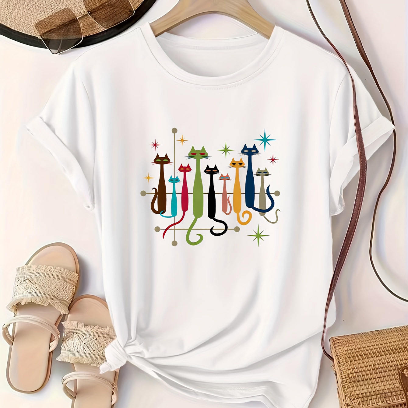 Cat Print T-shirt, Short Sleeve Crew Neck Casual Top For Summer & Spring, Women's Clothing
Cat Print T-shirt, Short Sleeve Crew Neck Casual Top For Summer & Spring, Women's Clothing
