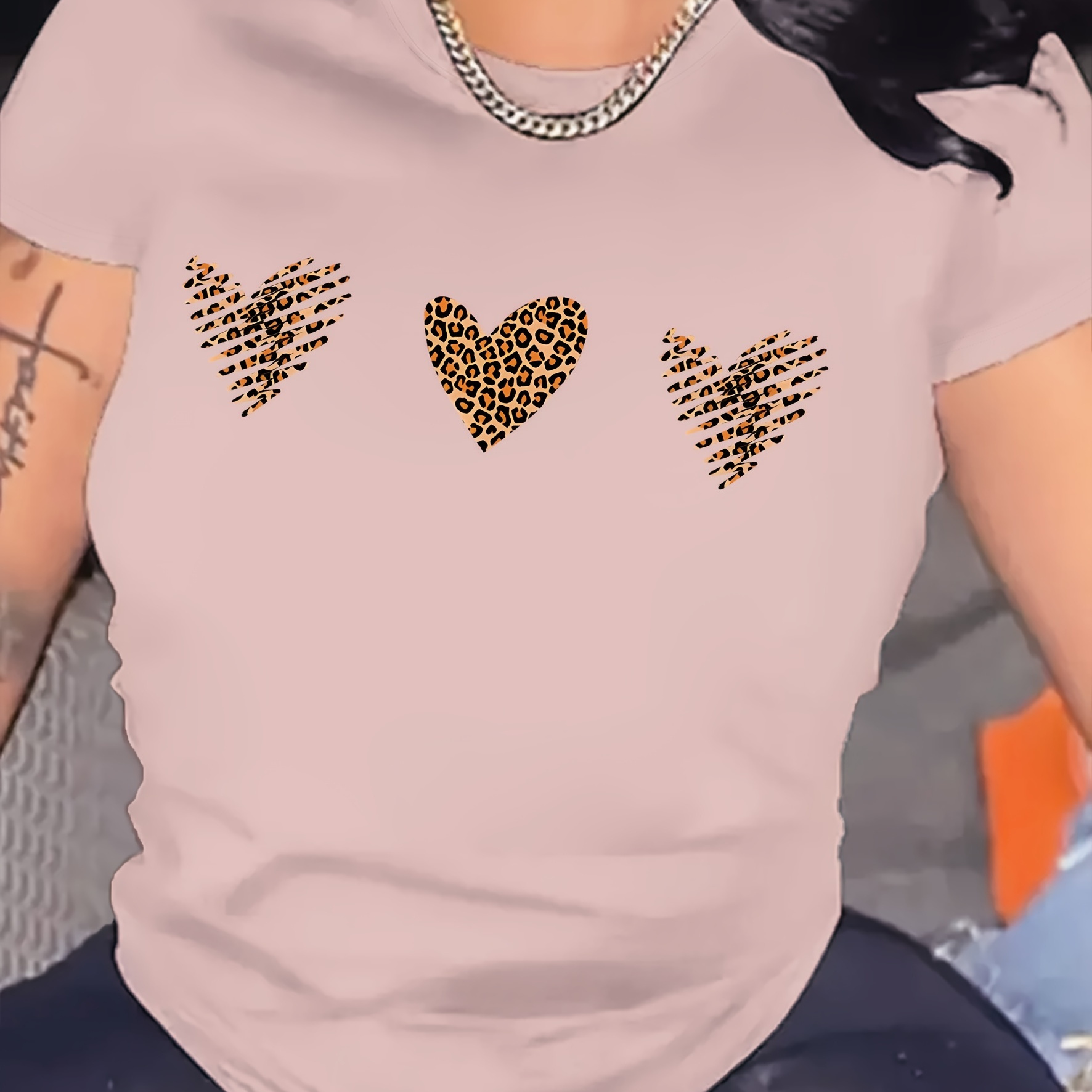 Women's Leopard Heart Print T-shirt - Casual Crew Neck, Short Sleeve, Breathable Polyester, Machine Washable
Women's Leopard Heart Print T-shirt - Casual Crew Neck, Short Sleeve, Breathable Polyester, Machine Washable