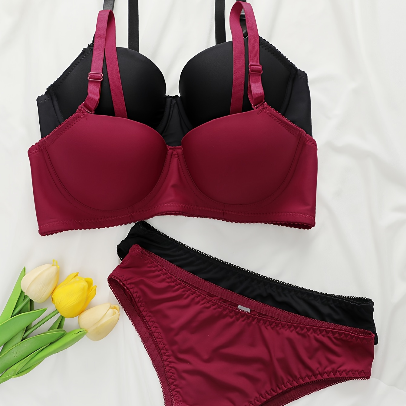 2 Sets Plus Size Women's Lingerie Sets Solid Color Underwired Lift & Support Bra And Panty Set
2 Sets Plus Size Women's Lingerie Sets Solid Color Underwired Lift & Support Bra And Panty Set