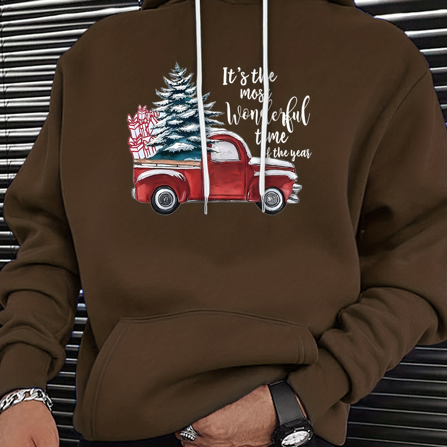 Christmas Series Truck Print Hoodie, Cool Hoodies For Men, Men's Casual Graphic Design Pullover Hooded Sweatshirt With Kangaroo Pocket Streetwear For Winter Fall, As Gifts
Christmas Series Truck Print Hoodie, Cool Hoodies For Men, Men's Casual Graphic Design Pullover Hooded Sweatshirt With Kangaroo Pocket Streetwear For Winter Fall, As Gifts
