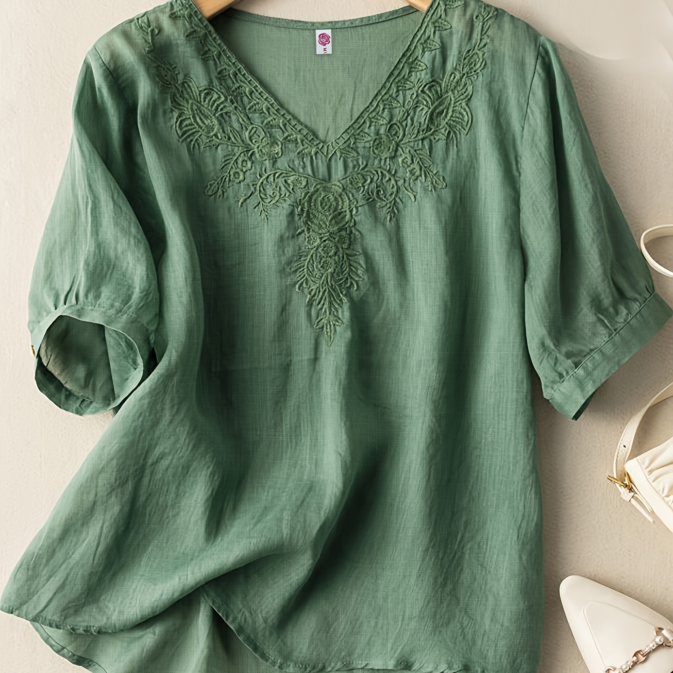 Floral Embroidery V Neck T-shirt, Vintage Half Sleeve Loose T-shirt For , Women's Clothing
Floral Embroidery V Neck T-shirt, Vintage Half Sleeve Loose T-shirt For , Women's Clothing