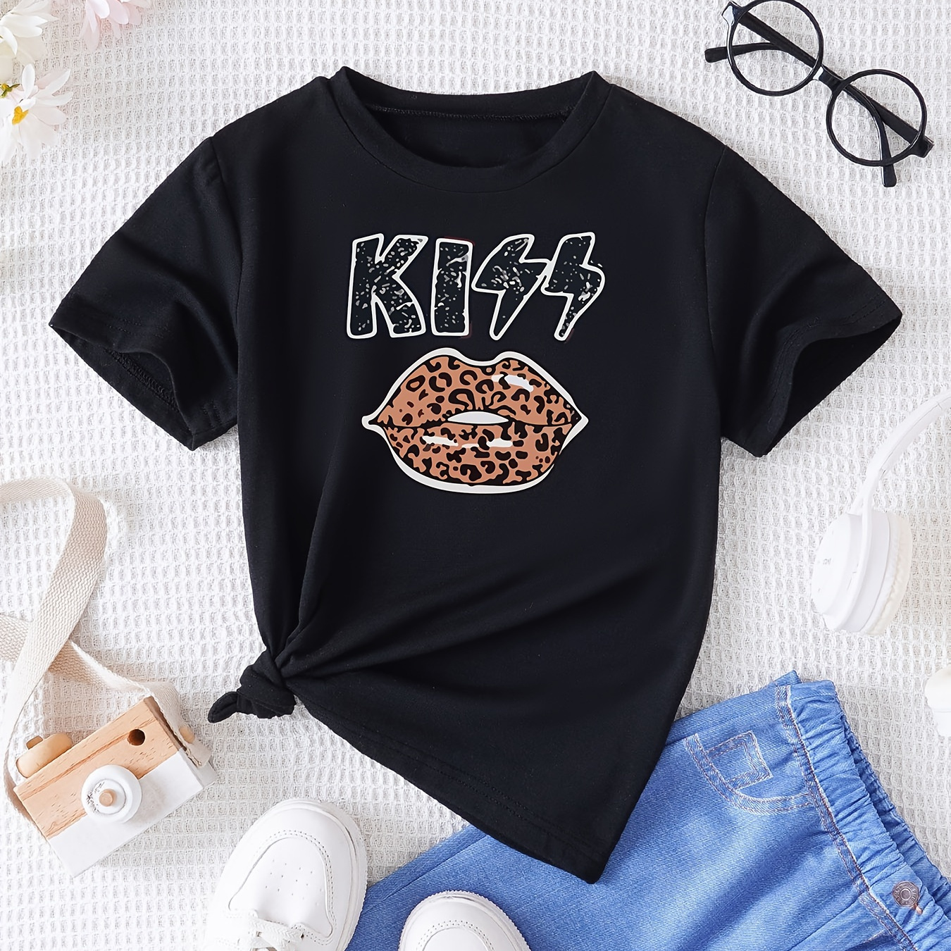 Toddler Girls Leopard Print Lips Graphic Short Sleeve T-shirt Summer Clothes Christmas Gift
Toddler Girls Leopard Print Lips Graphic Short Sleeve T-shirt Summer Clothes Christmas Gift