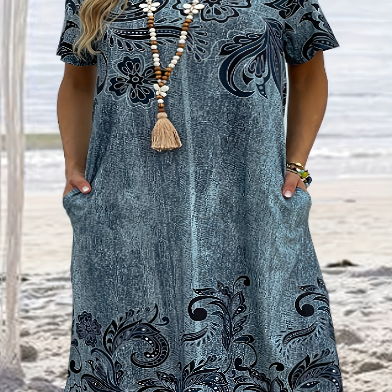 Plus Size Floral Print Dress, Casual Short Sleeve Dress For Spring & Summer, Women's Plus Size Clothing
Plus Size Floral Print Dress, Casual Short Sleeve Dress For Spring & Summer, Women's Plus Size Clothing