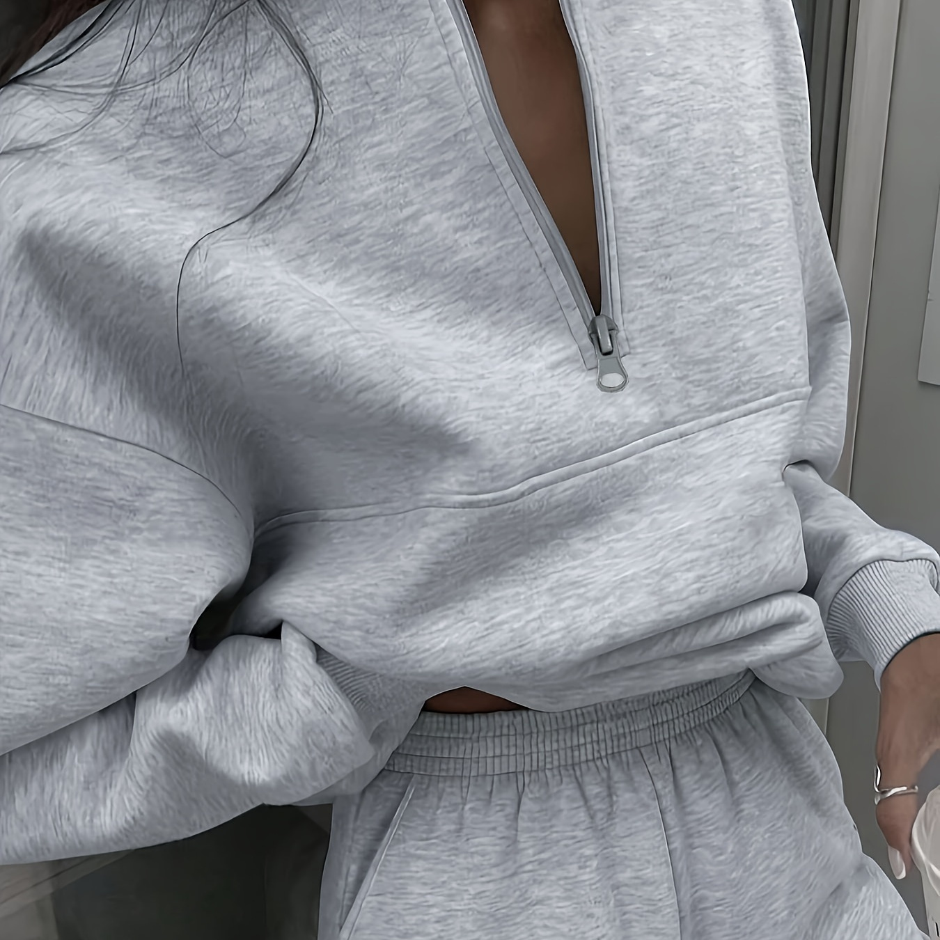 Women's Casual Solid Color Sweatshirt & Joggers Set - Cozy Polyester, Machine Washable, Neck For Fall/winter
Women's Casual Solid Color Sweatshirt & Joggers Set - Cozy Polyester, Machine Washable, Neck For Fall/winter