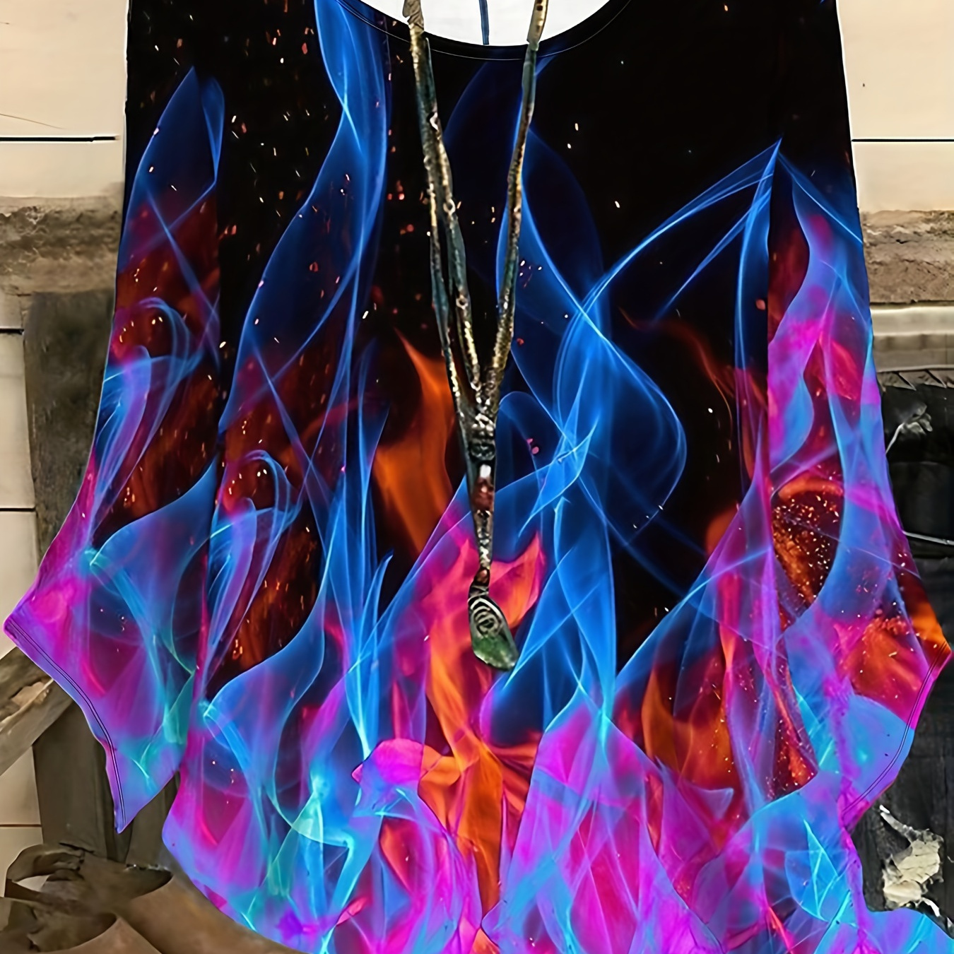 Plus Size Casual T-shirt, Women's Plus Flame Print Long Sleeve Round Neck Medium Stretch T-shirt 
Plus Size Casual T-shirt, Women's Plus Flame Print Long Sleeve Round Neck Medium Stretch T-shirt