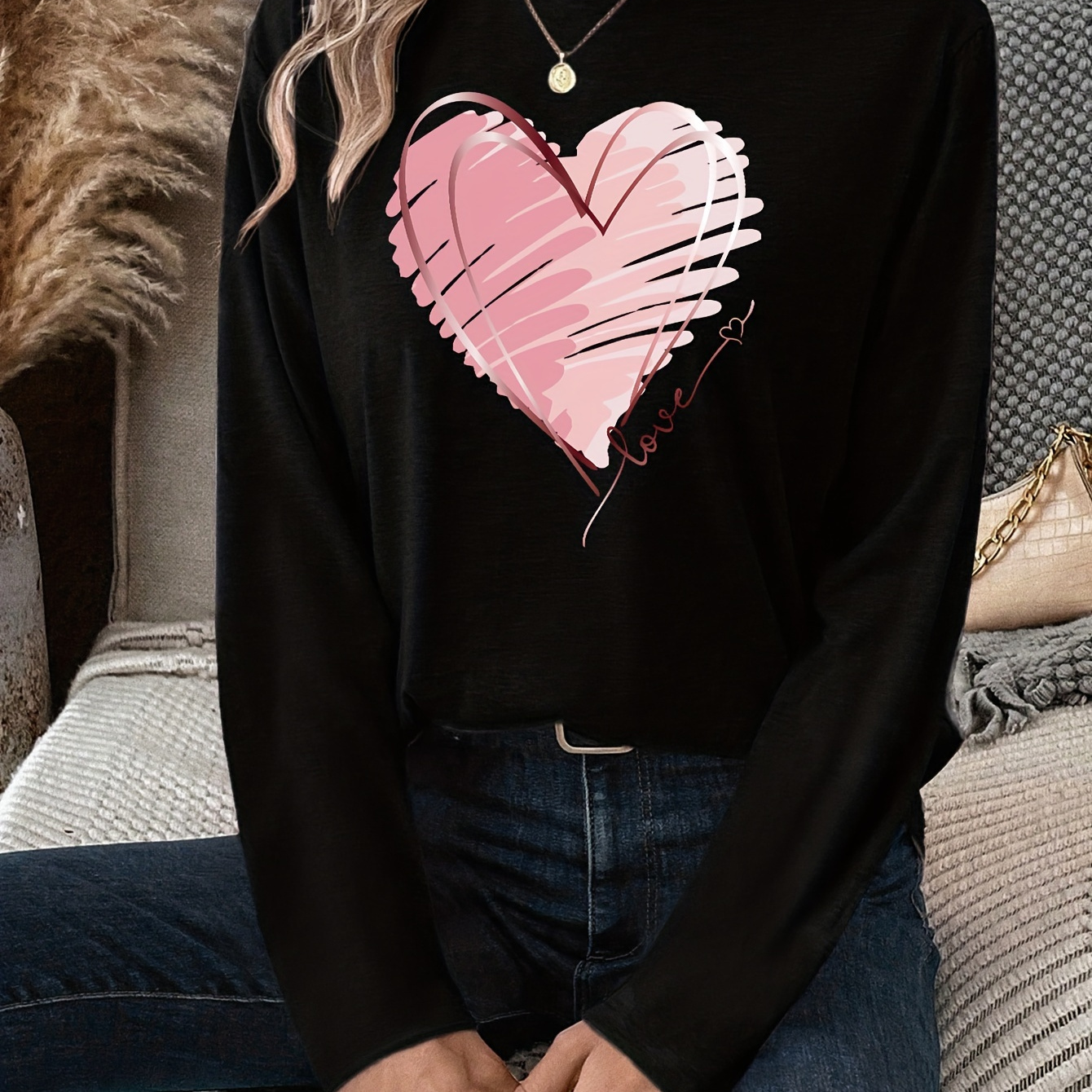 Heart Print T-shirt, Long Sleeve Crew Neck Casual Top For Spring & Fall, Women's Clothing
Heart Print T-shirt, Long Sleeve Crew Neck Casual Top For Spring & Fall, Women's Clothing