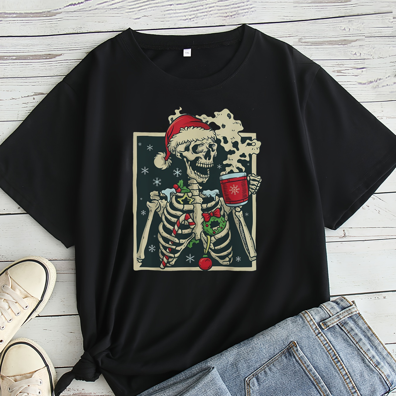 Plus Size Skull Neck T-shirt, Casual Short Sleeve T-shirt For , Women's Plus Size Clothing
Plus Size Skull Neck T-shirt, Casual Short Sleeve T-shirt For , Women's Plus Size Clothing