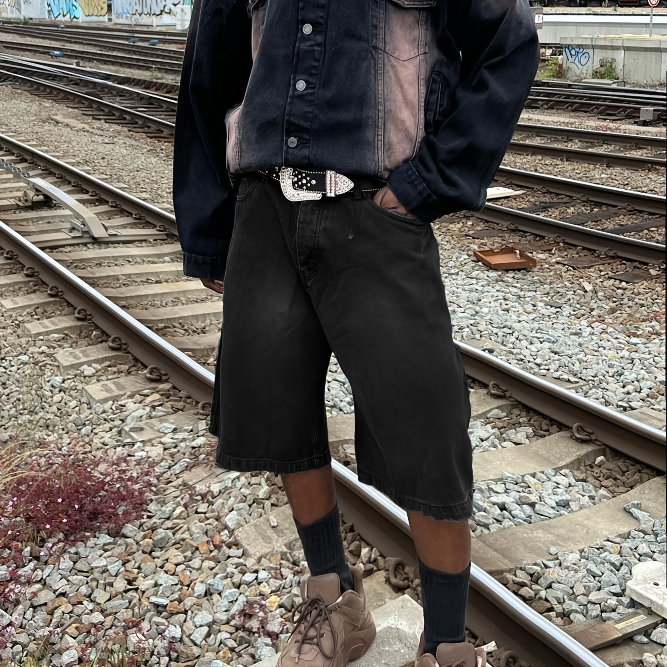 Men's Casual Loose Fit Straight Leg Shorts, Chic Street Style Retro Denim Shorts Jorts, Bermuda Shorts
Men's Casual Loose Fit Straight Leg Shorts, Chic Street Style Retro Denim Shorts Jorts, Bermuda Shorts