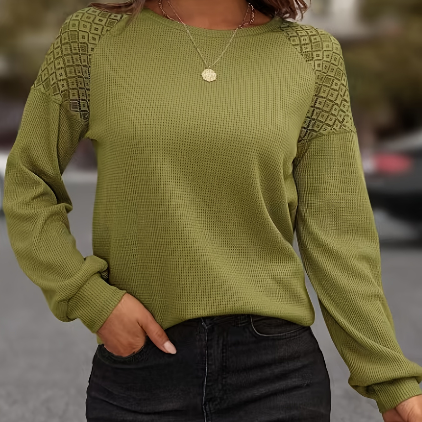 1pc Elegant Polyester Women's T-shirt With Lace Patchwork Sleeves, Crew Neck, Stretch Knit Fabric, Long Sleeve, Regular Length - All
1pc Elegant Polyester Women's T-shirt With Lace Patchwork Sleeves, Crew Neck, Stretch Knit Fabric, Long Sleeve, Regular Length - All