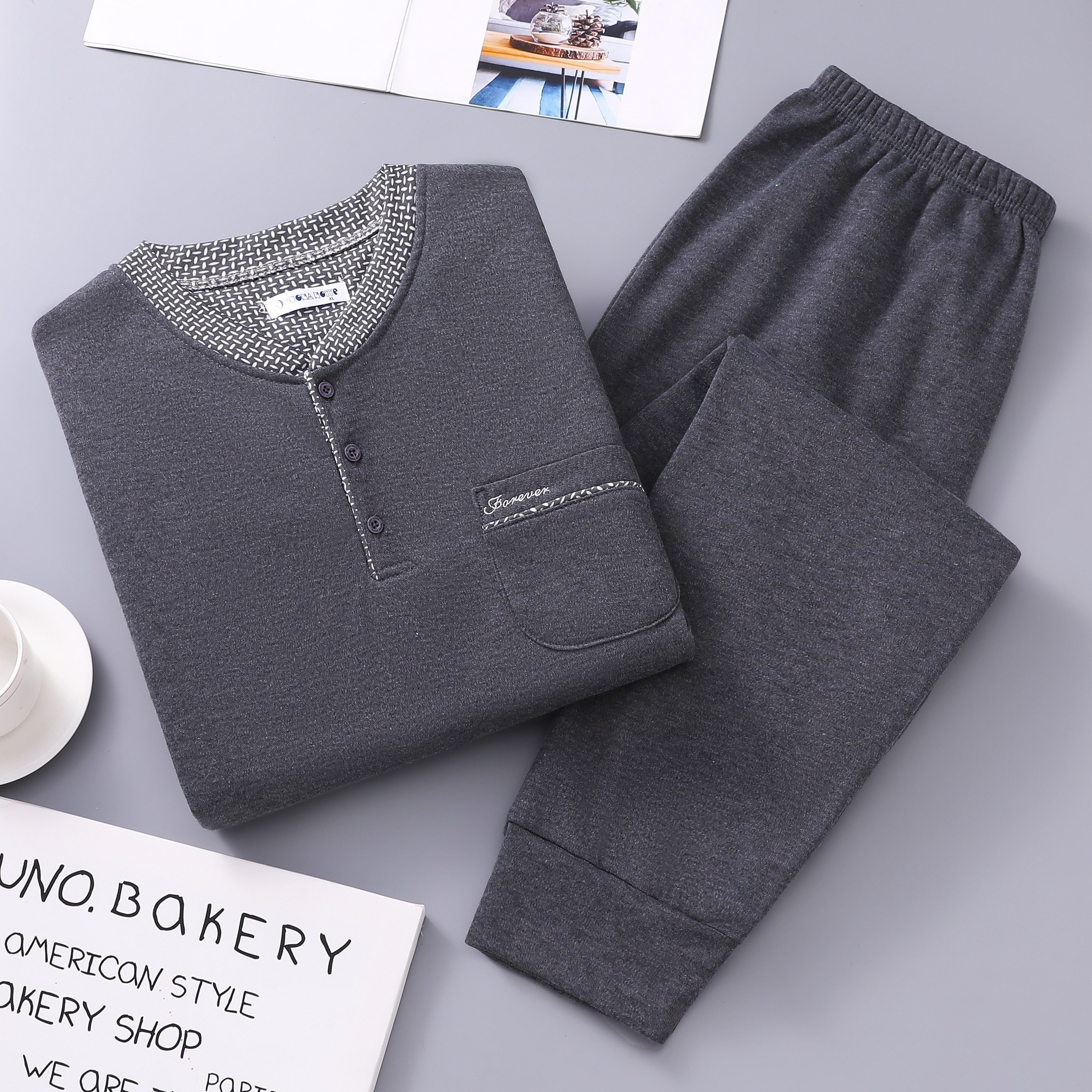 1 Set Casual Round Neck Pockets Button Long Sleeves Shirts & Pants Sets, Men's Pajamas Sets For Home
1 Set Casual Round Neck Pockets Button Long Sleeves Shirts & Pants Sets, Men's Pajamas Sets For Home