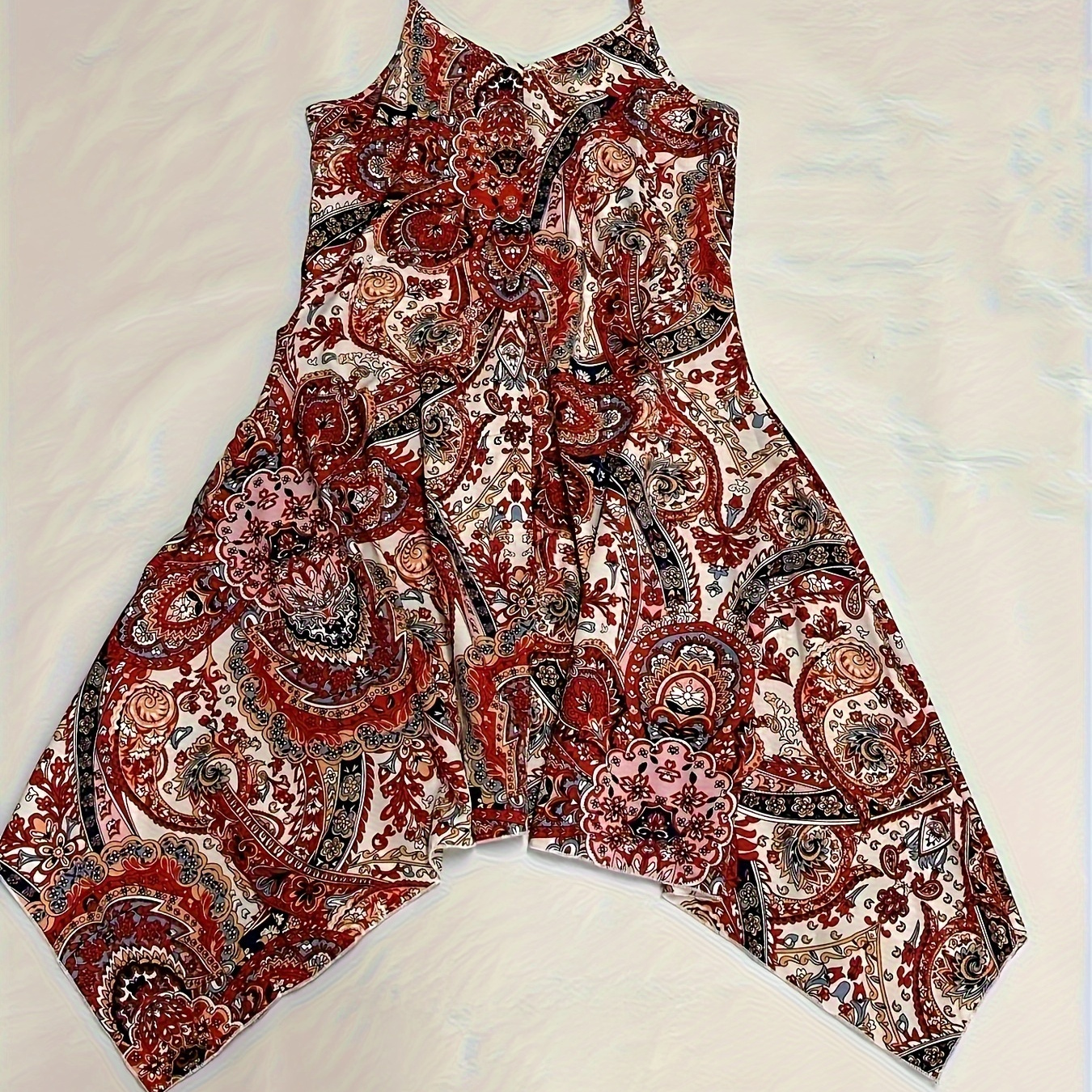 Paisley Print Asymmetric Hem Cami Dress, Vacation Sleeveless Spaghetti Strap Dress, Women's Clothing
Paisley Print Asymmetric Hem Cami Dress, Vacation Sleeveless Spaghetti Strap Dress, Women's Clothing