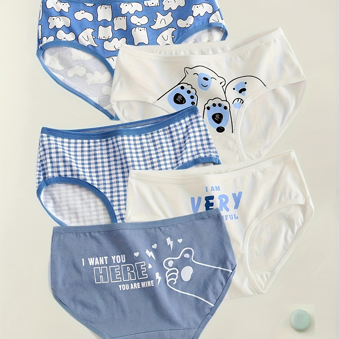 5pcs Cute Cartoon Bear & Cotton Briefs For Girls - Breathable, Comfortable Mid-rise Underwear With Fabric
5pcs Cute Cartoon Bear & Cotton Briefs For Girls - Breathable, Comfortable Mid-rise Underwear With Fabric