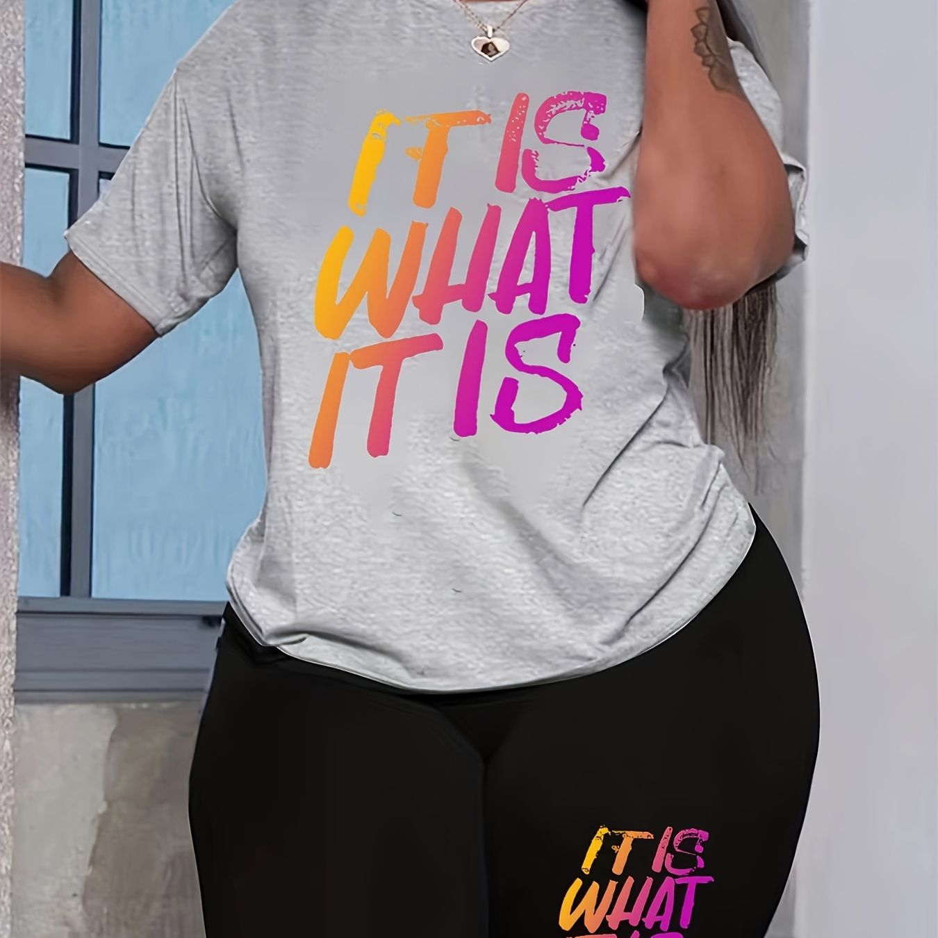 Plus Size Gradient Letter Print Two-piece Set, Crew Neck Short Sleeve Top & Shorts Outfits, Women's Plus Size Clothing
Plus Size Gradient Letter Print Two-piece Set, Crew Neck Short Sleeve Top & Shorts Outfits, Women's Plus Size Clothing