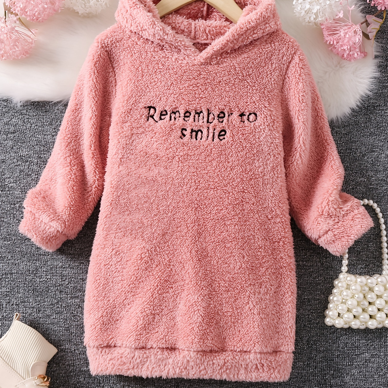 Girls Reversible Fleece Hooded Long Sleeve Dress With Letter Embroidery, For Fall/ Winter
Girls Reversible Fleece Hooded Long Sleeve Dress With Letter Embroidery, For Fall/ Winter