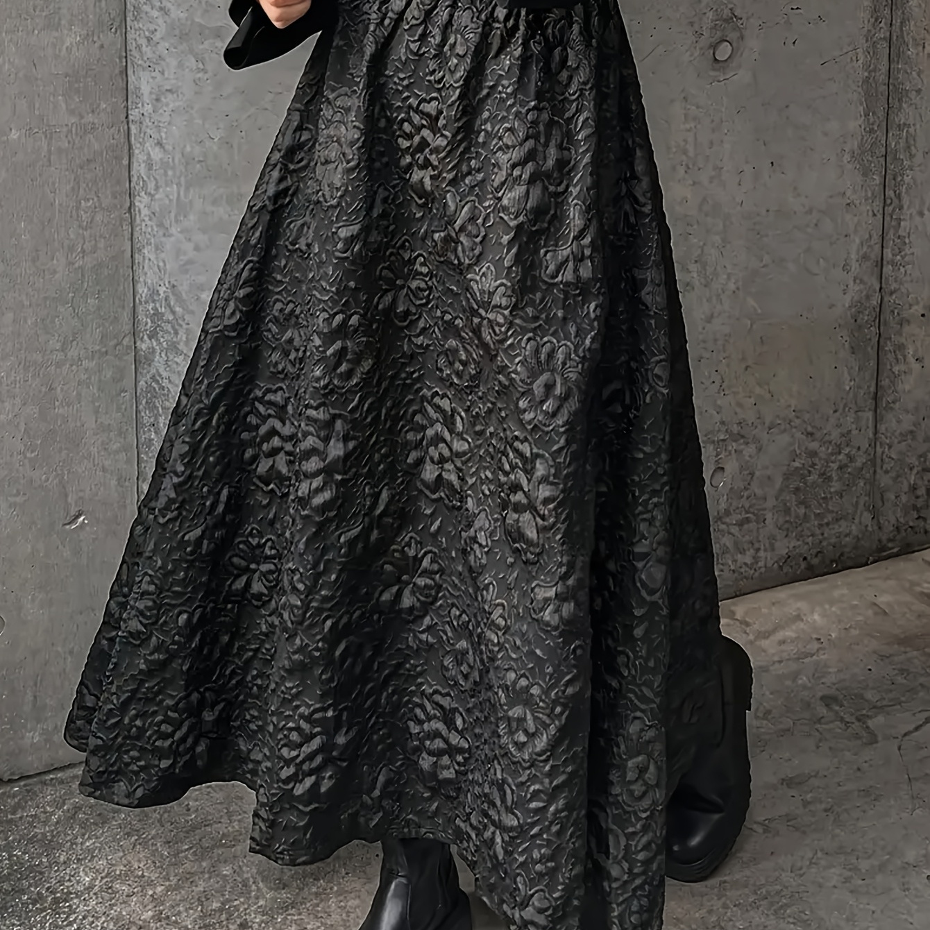 -size Black Floral Lace Skirt - High-waisted, A-line, Polyester, Machine Washable - Intricate
-size Black Floral Lace Skirt - High-waisted, A-line, Polyester, Machine Washable - Intricate