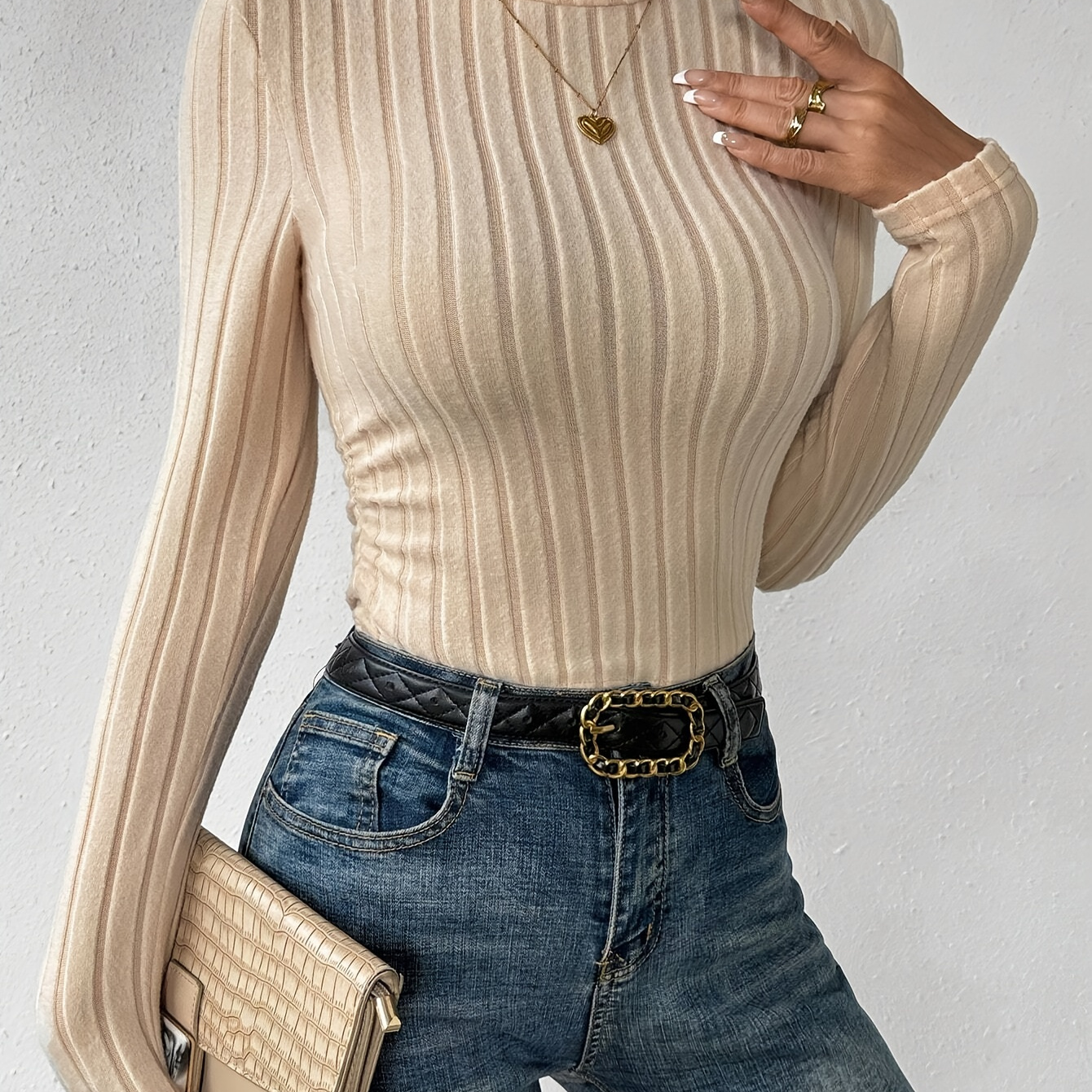 Mock Neck Slim-fit T-shirt, Elegant Long Sleeve Top For Spring & Fall, Women's Clothing
Mock Neck Slim-fit T-shirt, Elegant Long Sleeve Top For Spring & Fall, Women's Clothing