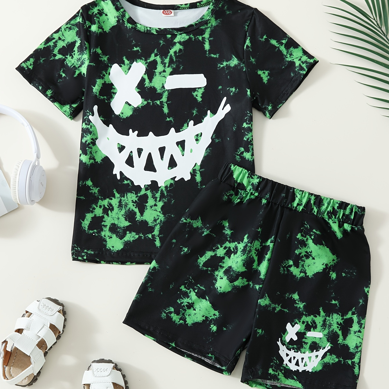 2pcs Boys Casual Tie Dye Funny Smiling Face Graphic Print Short Sleeve T-shirt & Shorts Set, Comfy Summer Boys Clothes
2pcs Boys Casual Tie Dye Funny Smiling Face Graphic Print Short Sleeve T-shirt & Shorts Set, Comfy Summer Boys Clothes