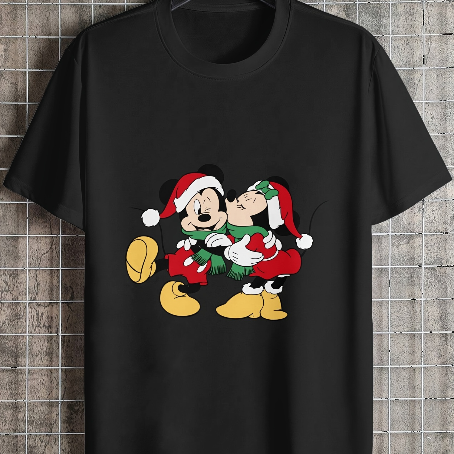 Men's Single-sided Printing Casual Short-sleeved Comfortable Round Neck T-shirt Summer Gift
Men's Single-sided Printing Casual Short-sleeved Comfortable Round Neck T-shirt Summer Gift