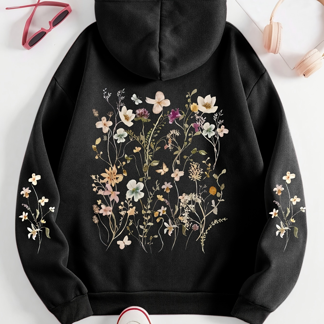 Plus Size Casual Sweatshirt, Women's Plus Floral Print Long Sleeve Drawstring Hoodie Sweatshirt With Pockets
Plus Size Casual Sweatshirt, Women's Plus Floral Print Long Sleeve Drawstring Hoodie Sweatshirt With Pockets