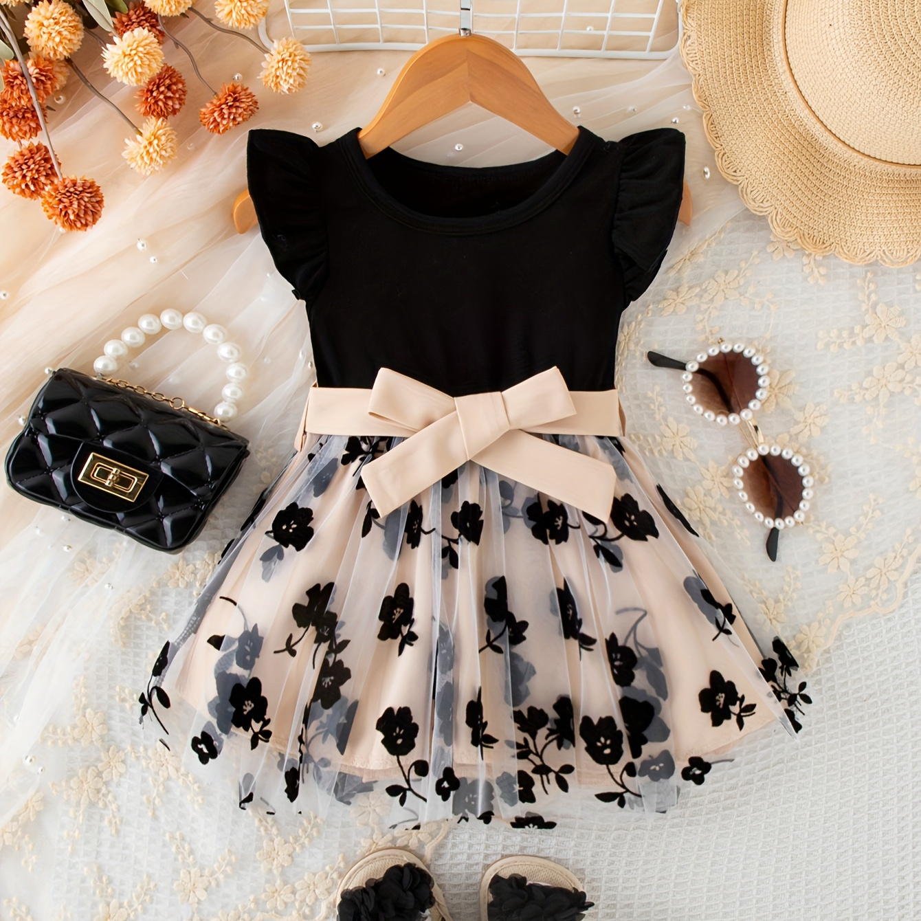 Baby's Velvet Flower Pattern Mesh Splicing Dress, Elegant Cap Sleeve Belted Dress, Infant & Toddler Girl's Clothing For Summer/spring, As Gift
Baby's Velvet Flower Pattern Mesh Splicing Dress, Elegant Cap Sleeve Belted Dress, Infant & Toddler Girl's Clothing For Summer/spring, As Gift
