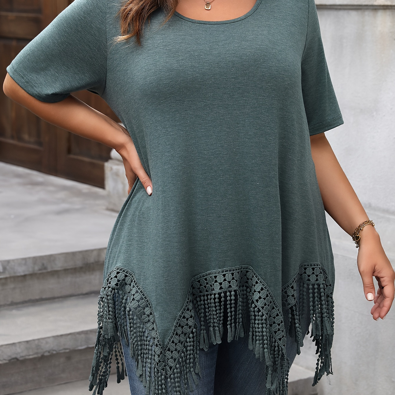 Plus Size Hem Crew Neck T-shirt, Elegant Short Sleeve Irregular Hem Top For , Women's Plus Size Clothing
Plus Size Hem Crew Neck T-shirt, Elegant Short Sleeve Irregular Hem Top For , Women's Plus Size Clothing