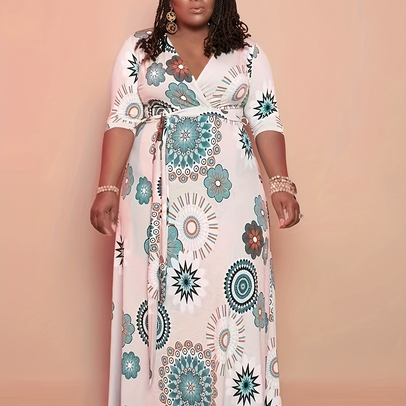 Plus Size Elegant Dress, Women's Plus Mandala Print Surplice Neck Half Sleeve High Stretch Maxi Dress With Belt
Plus Size Elegant Dress, Women's Plus Mandala Print Surplice Neck Half Sleeve High Stretch Maxi Dress With Belt