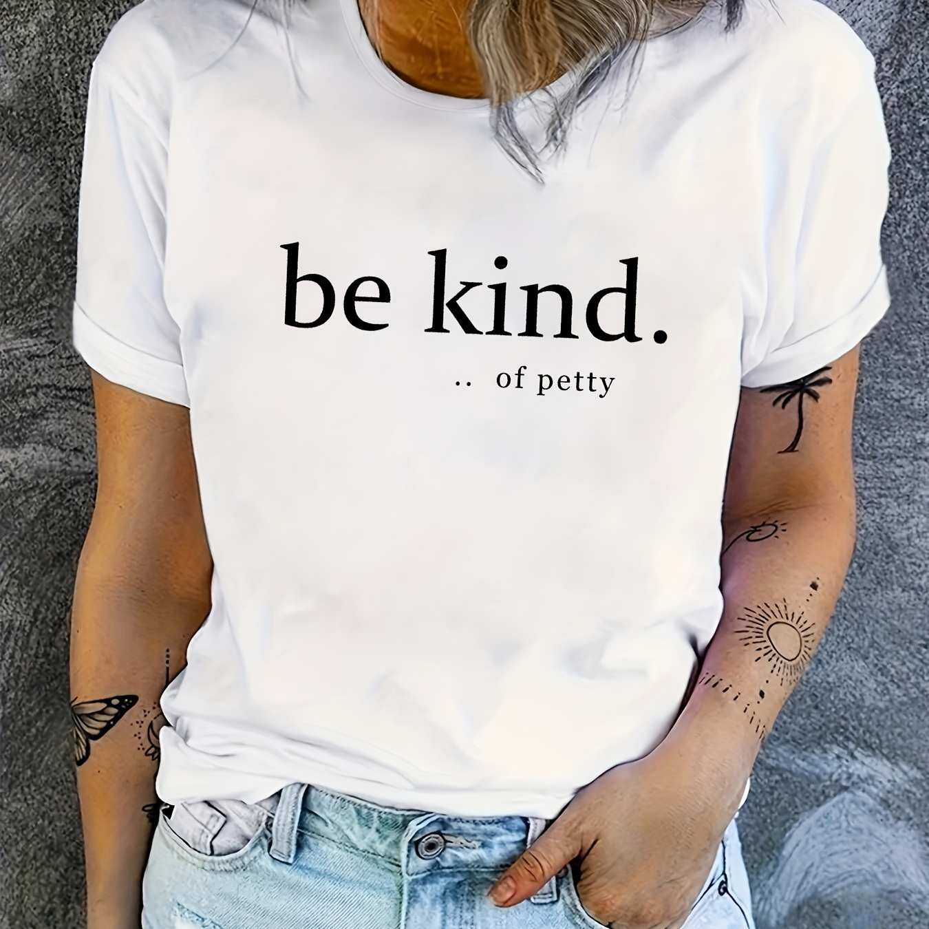 Be Kind Letter Print T-shirt, Short Sleeve Crew Neck Casual Top For Summer & Spring, Women's Clothing
Be Kind Letter Print T-shirt, Short Sleeve Crew Neck Casual Top For Summer & Spring, Women's Clothing