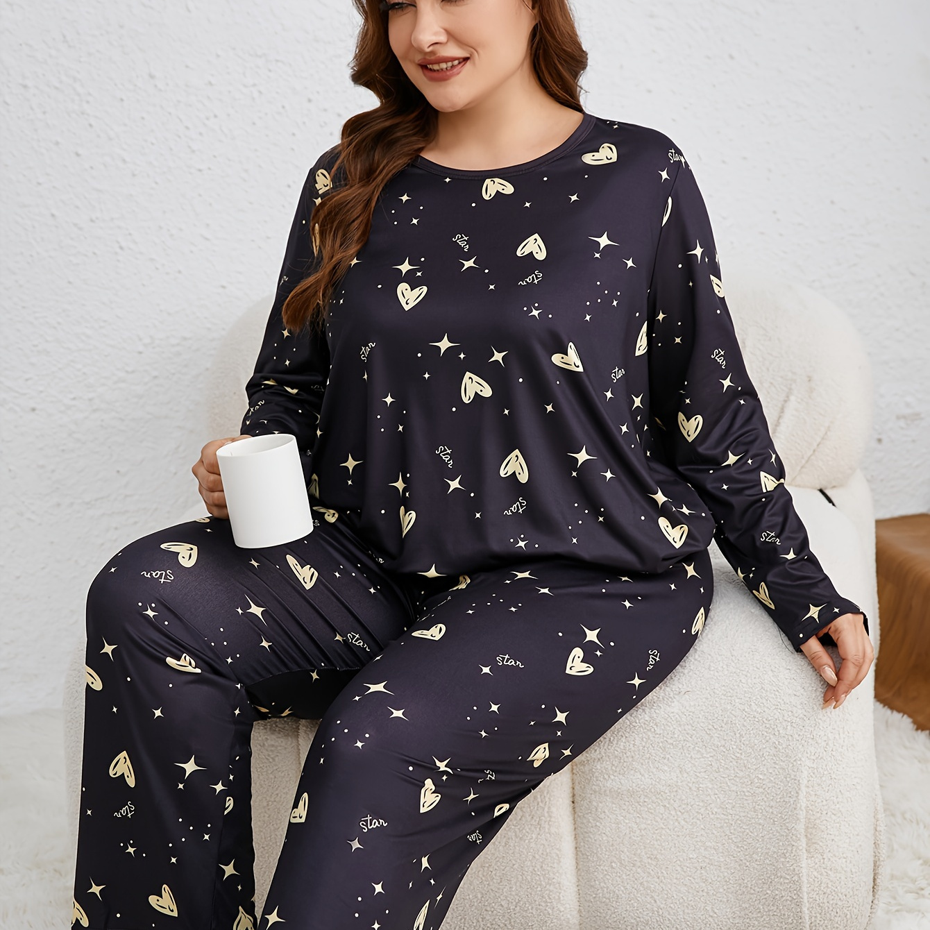 Plus-size Cozy Pajama Set For Women - Star & Heart Print, Long Sleeve & Pants, Round Neck, Machine Washable, Polyester - Autumn/winter, Plus Size Pajama Set
Plus-size Cozy Pajama Set For Women - Star & Heart Print, Long Sleeve & Pants, Round Neck, Machine Washable, Polyester - Autumn/winter, Plus Size Pajama Set
