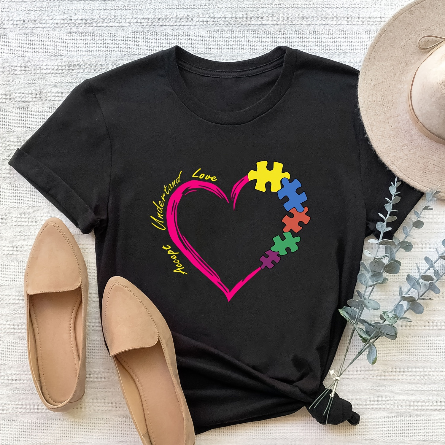Plus Size Heart & Puzzle Print T-shirt, Casual Short Sleeve Top For Spring & Summer, Women's Plus Size Clothing
Plus Size Heart & Puzzle Print T-shirt, Casual Short Sleeve Top For Spring & Summer, Women's Plus Size Clothing