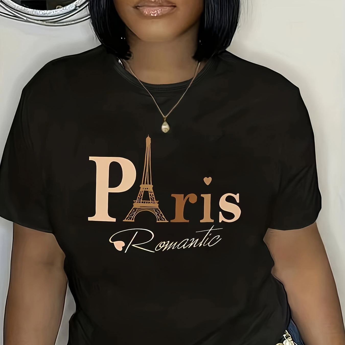 T-shirt à imprimé Paris grande taille, haut décontracté à manches courtes col rond pour et l'été, vêtements grande taille pour femmes
T-shirt à imprimé Paris grande taille, haut décontracté à manches courtes col rond pour et l'été, vêtements grande taille pour femmes