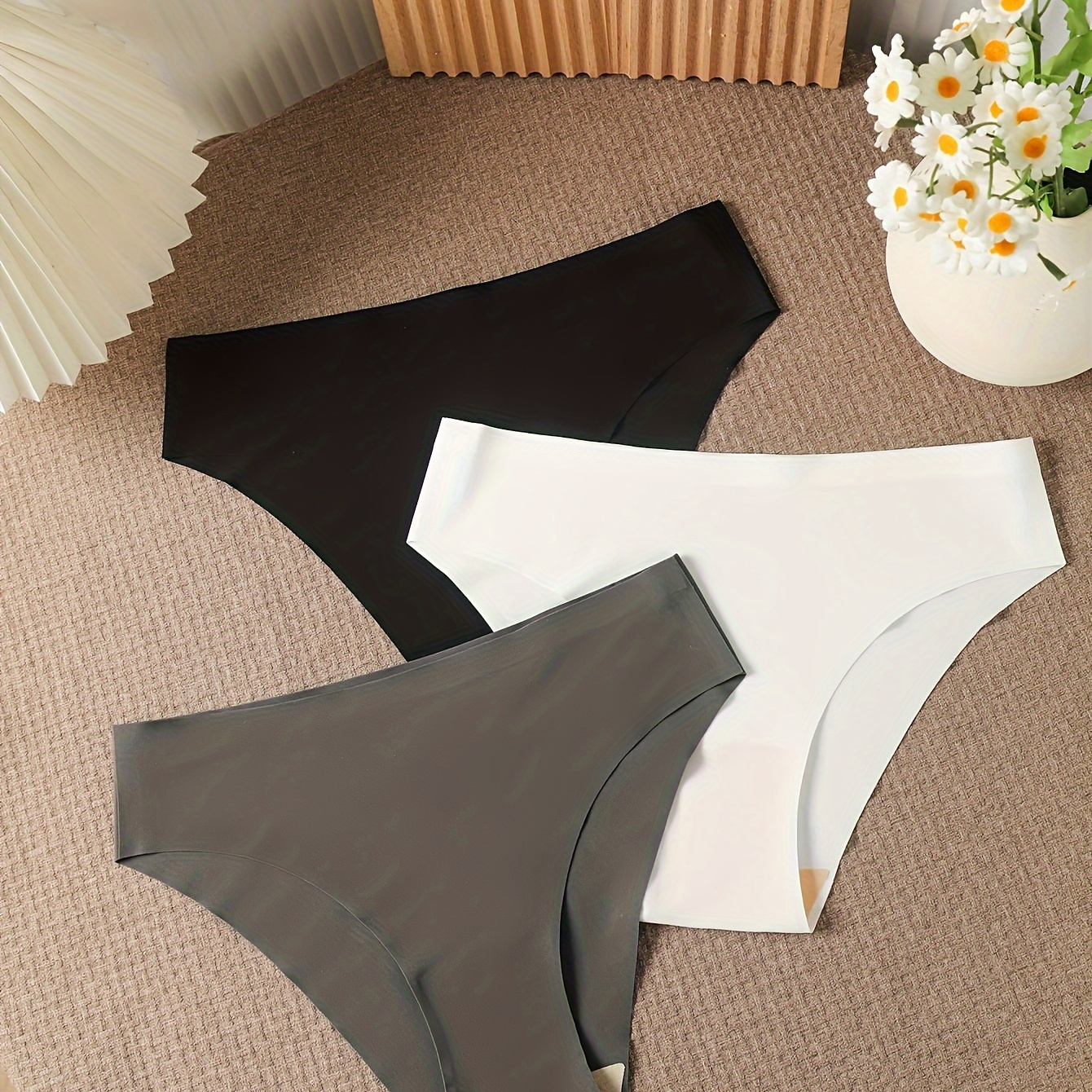 3pcs Solid Seamless Briefs, Sexy Comfy Breathable Stretchy Intimates Panties, Women's Lingerie & Underwear
3pcs Solid Seamless Briefs, Sexy Comfy Breathable Stretchy Intimates Panties, Women's Lingerie & Underwear
