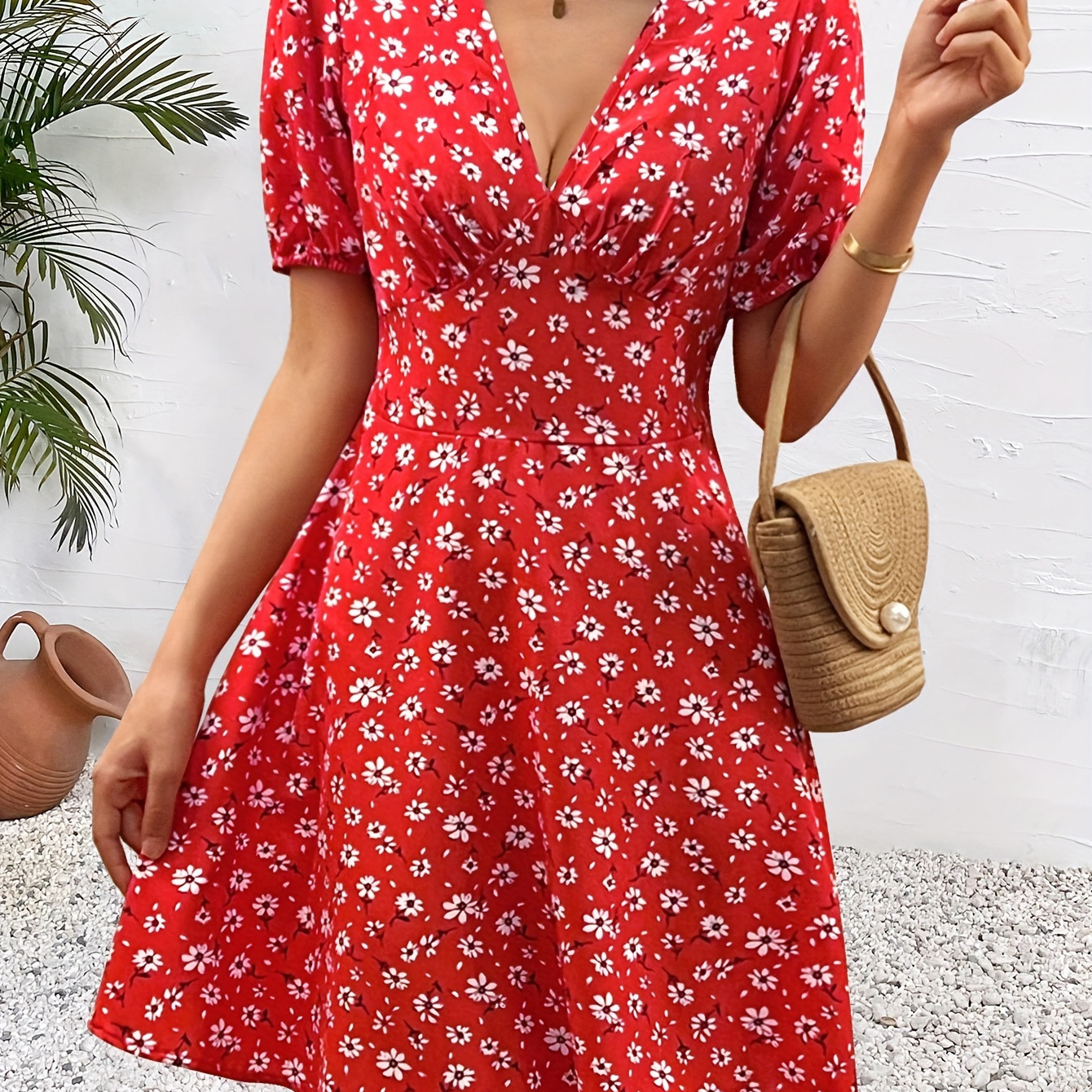 Floral Print V Neck Dress, Vacation Short Sleeve Dress For Spring & Summer, Women's Clothing
Floral Print V Neck Dress, Vacation Short Sleeve Dress For Spring & Summer, Women's Clothing