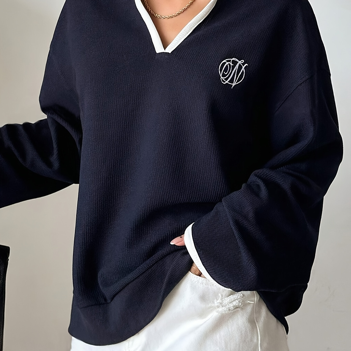 Women's Casual V-neck Sweatshirt - Solid Color, Long Sleeve, Loose Fit Pullover For Spring/fall
Women's Casual V-neck Sweatshirt - Solid Color, Long Sleeve, Loose Fit Pullover For Spring/fall