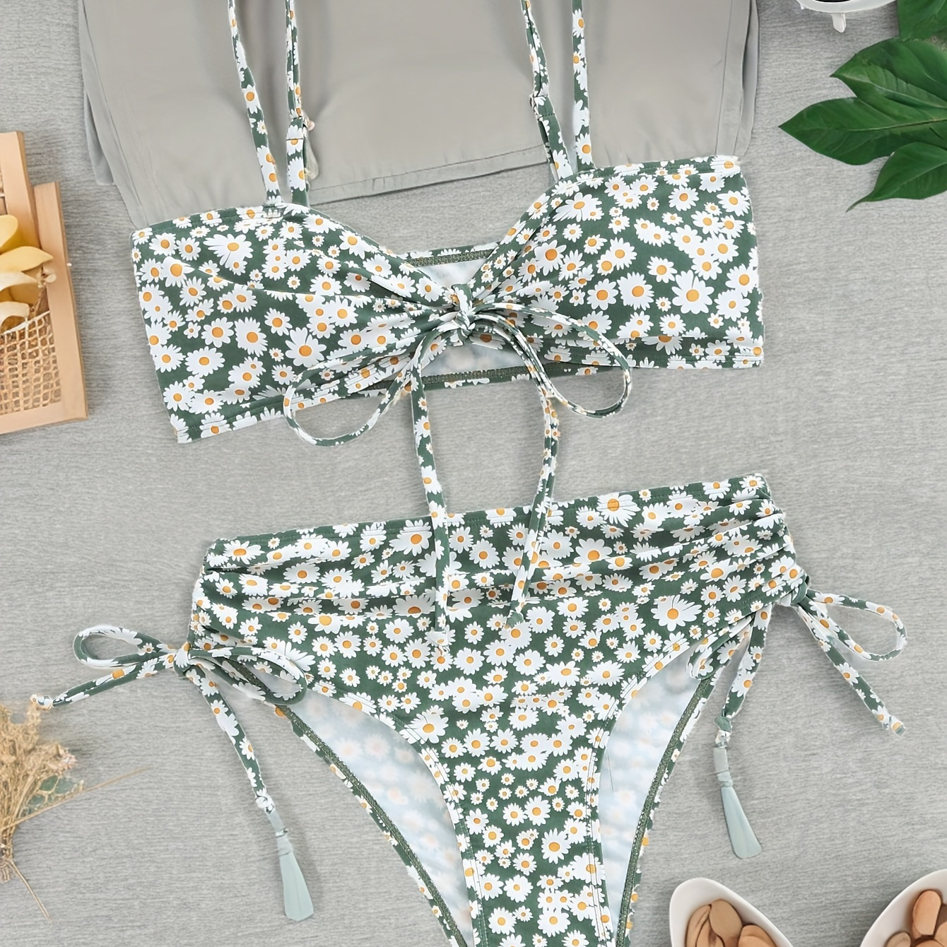 Women's Floral Print Bikini Set, Sexy Two-piece Swimsuit, Bathing Suit For And Beach Vacation
Women's Floral Print Bikini Set, Sexy Two-piece Swimsuit, Bathing Suit For And Beach Vacation