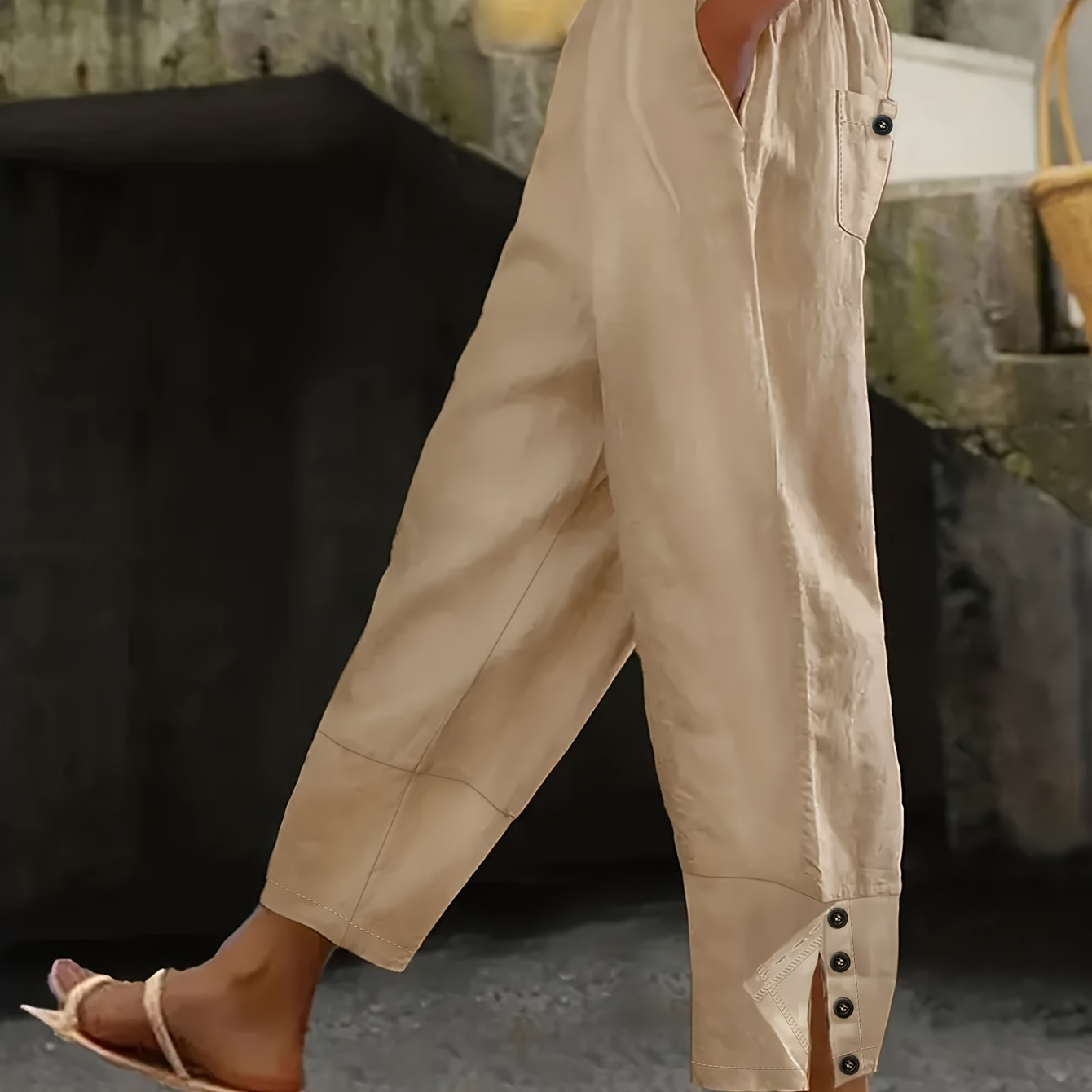 Plus Size Solid Color Pocket Pants, Casual Split Hem Button Detail Elastic Waist Pants For Spring & Summer, Women's Plus Size Clothing
Plus Size Solid Color Pocket Pants, Casual Split Hem Button Detail Elastic Waist Pants For Spring & Summer, Women's Plus Size Clothing