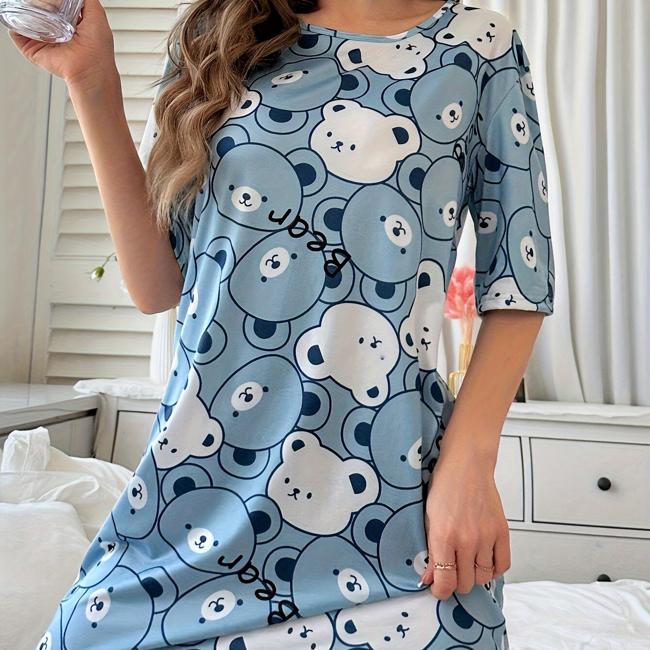 Women's Casual Sleepwear Dress, Short Sleeve Round Neck Tee Dress, Comfortable Nightgown
Women's Casual Sleepwear Dress, Short Sleeve Round Neck Tee Dress, Comfortable Nightgown