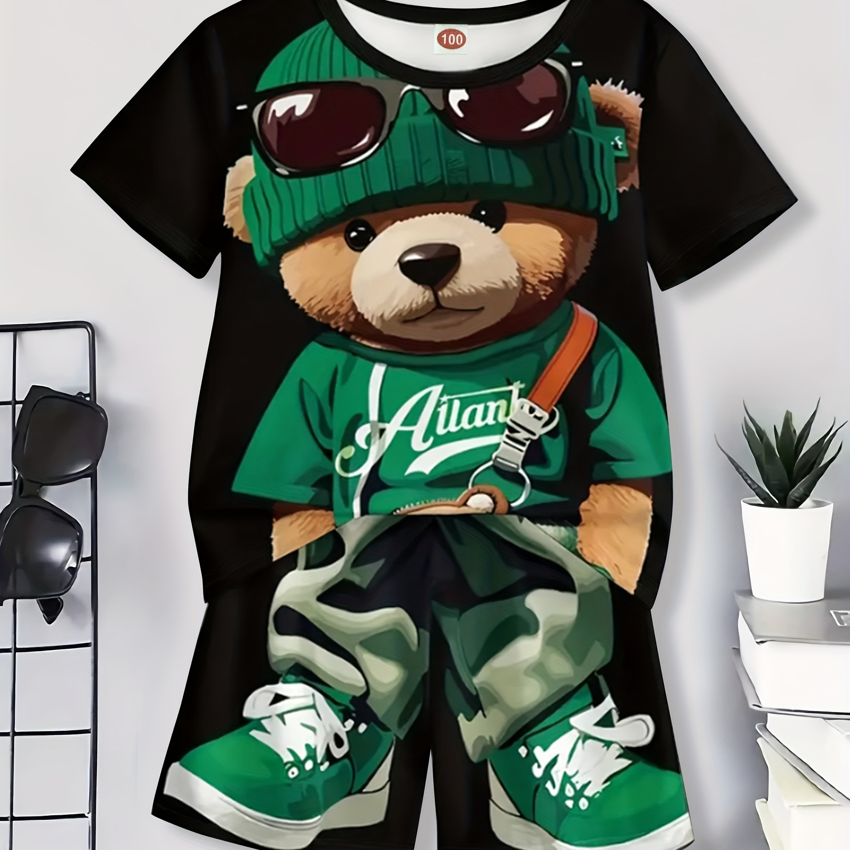 Boys 2-piece Outfit Set, Cool Bear Print, Casual Short Sleeve T-shirt & Shorts, Comfy Summer Clothes
Boys 2-piece Outfit Set, Cool Bear Print, Casual Short Sleeve T-shirt & Shorts, Comfy Summer Clothes