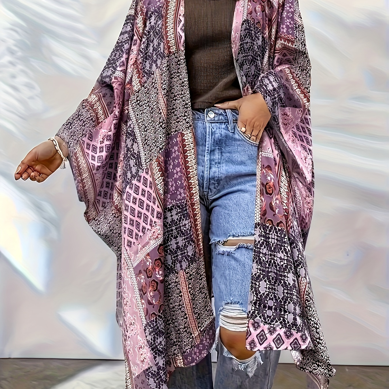 Plus Size Geometric Print Open Front Kimono, Vacation Long Sleeve Kimono For Spring & Fall, Women's Plus Size Clothing
Plus Size Geometric Print Open Front Kimono, Vacation Long Sleeve Kimono For Spring & Fall, Women's Plus Size Clothing
