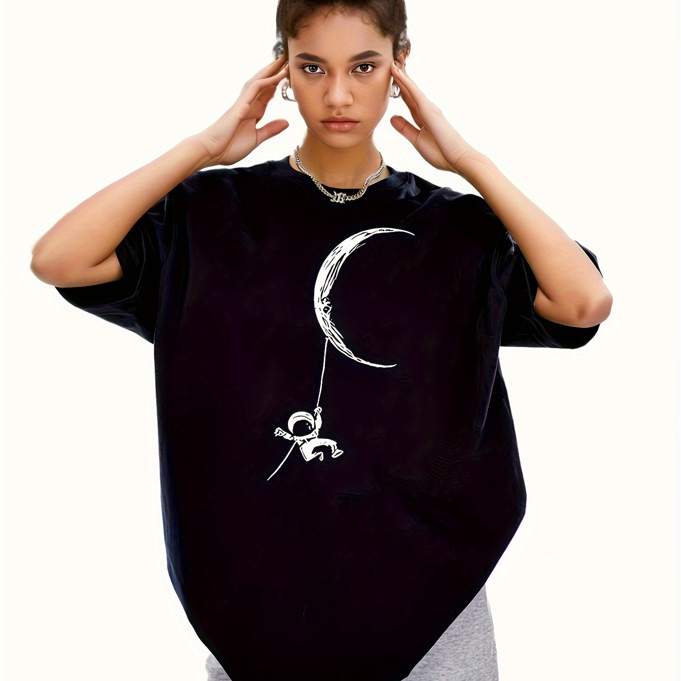 Print T-shirt, Casual Short Sleeve Crew Neck Comfortable T-shirt For Spring & Summer, Women's Clothing
Print T-shirt, Casual Short Sleeve Crew Neck Comfortable T-shirt For Spring & Summer, Women's Clothing