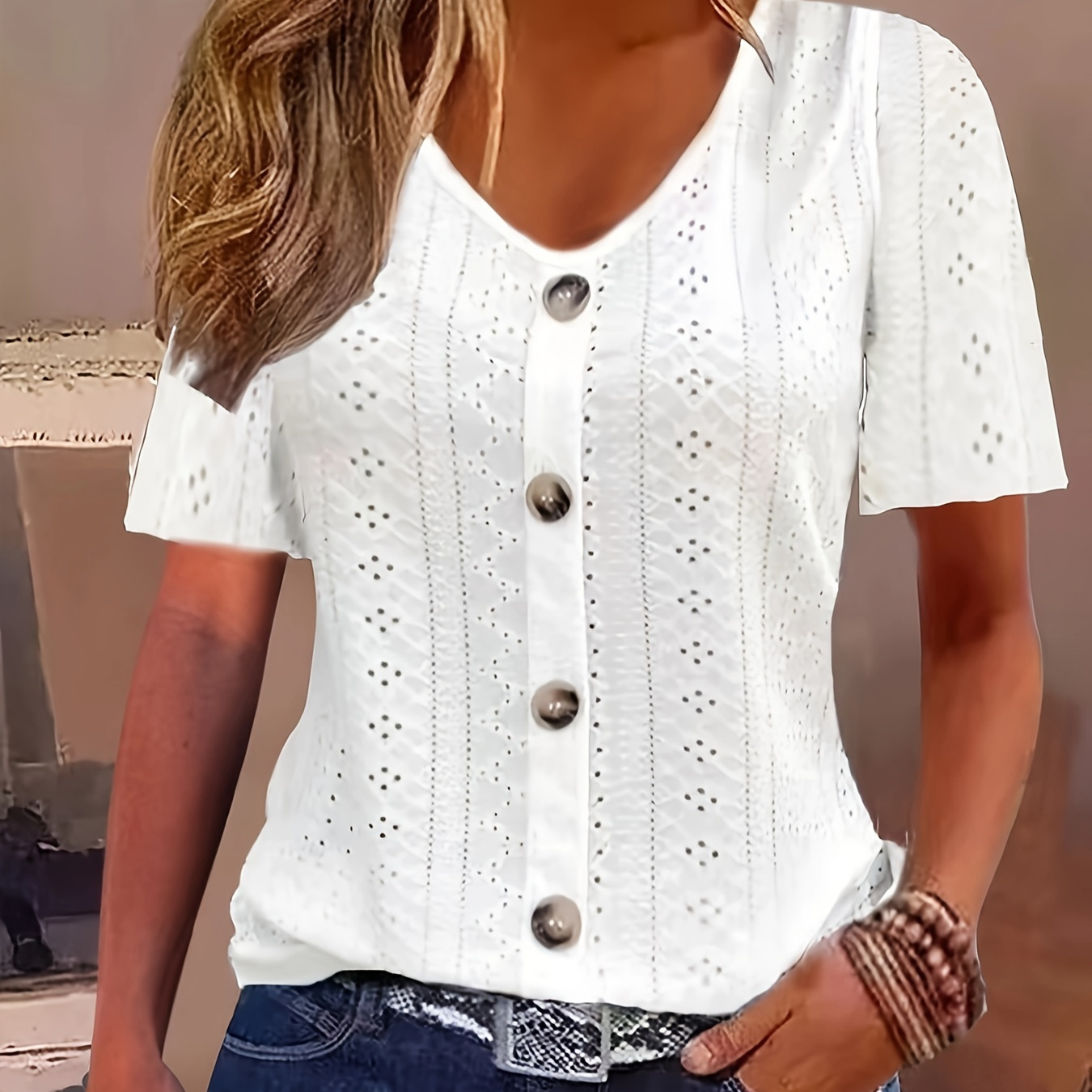 Hollow Out Button Front T-shirt, Elegant Short Sleeve T-shirt For Spring & Summer, Women's Clothing
Hollow Out Button Front T-shirt, Elegant Short Sleeve T-shirt For Spring & Summer, Women's Clothing