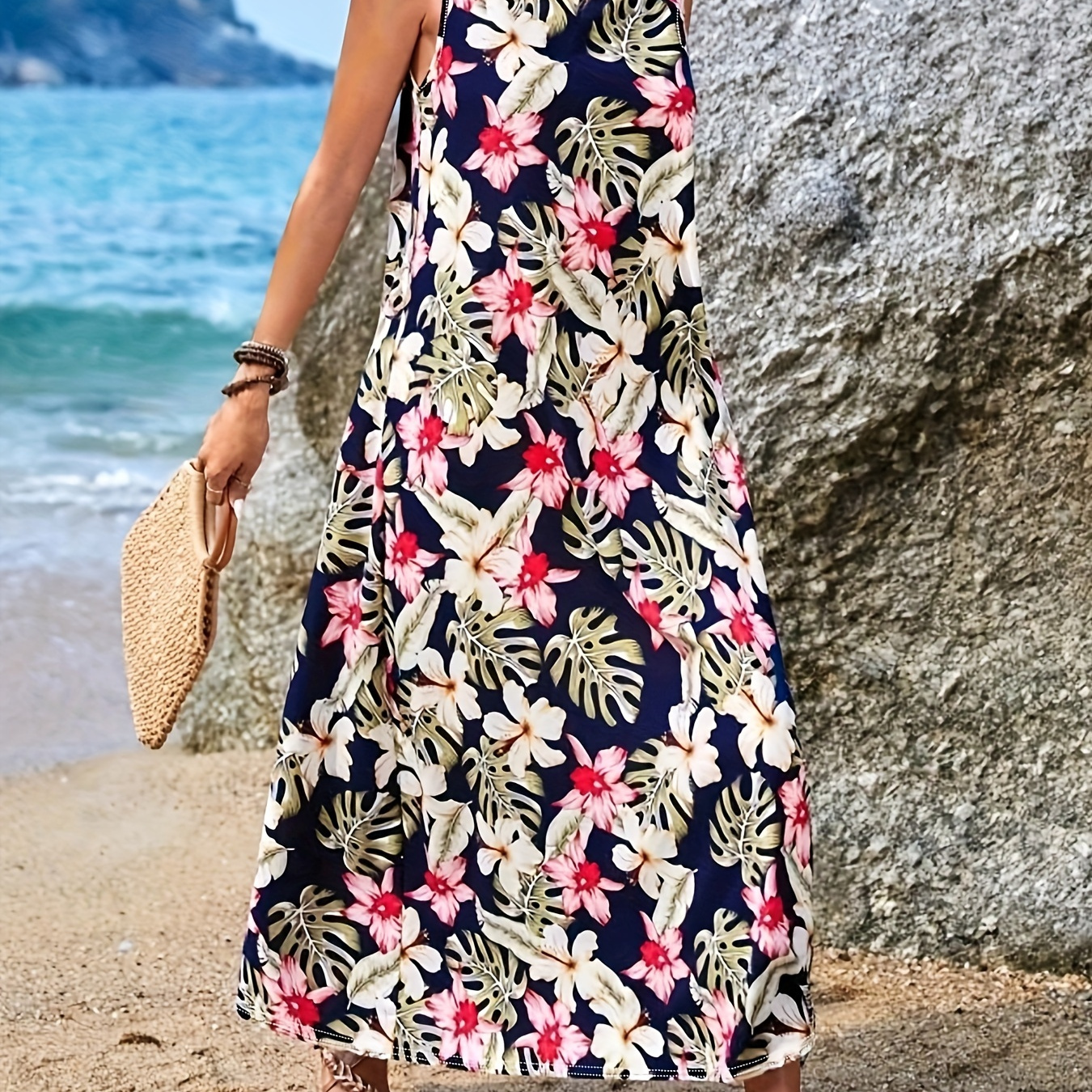 Floral Print Crew Neck Tank Dress, Casual Sleeveless Dress For Spring & Summer, Women's Clothing
Floral Print Crew Neck Tank Dress, Casual Sleeveless Dress For Spring & Summer, Women's Clothing